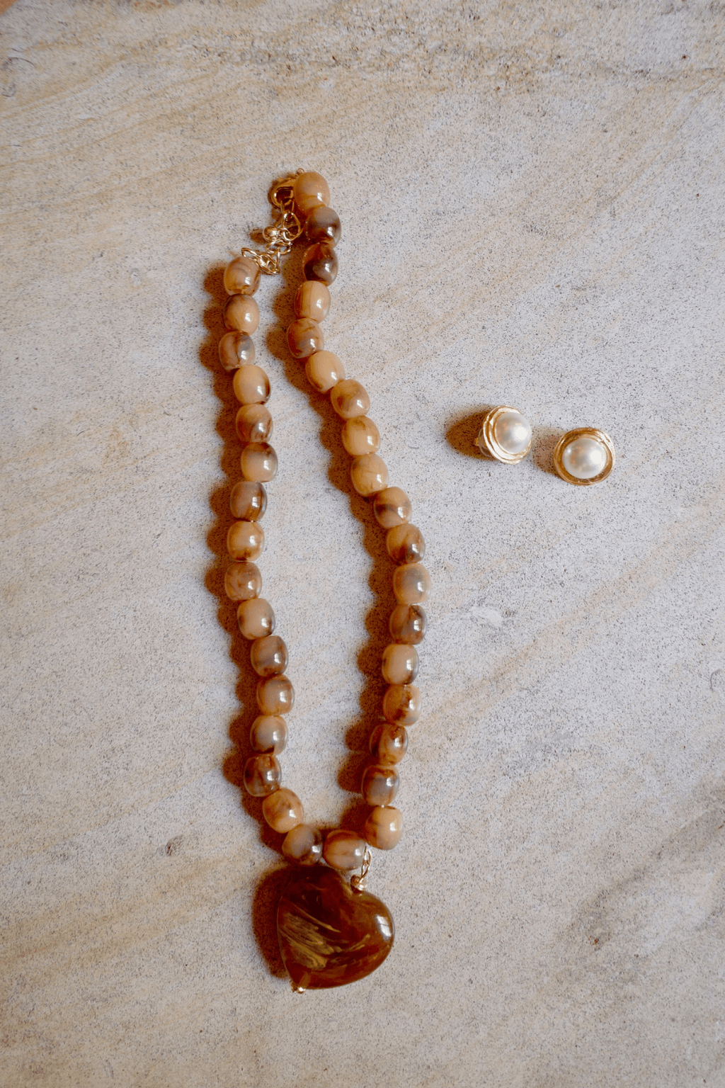 Susan Show Gold/Pearl Earrings