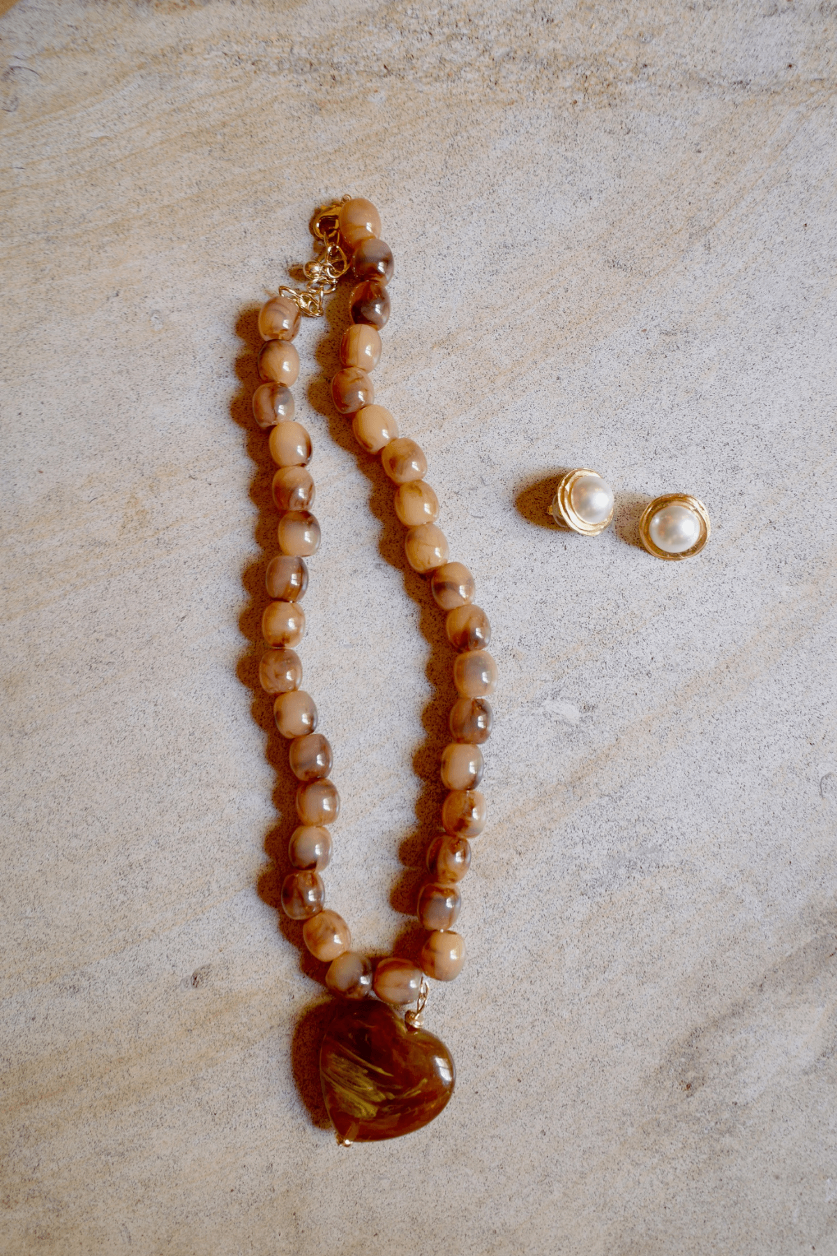 Susan Show Gold/Pearl Earrings