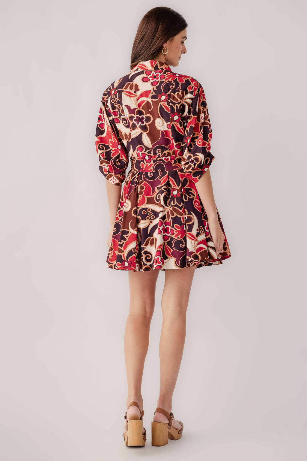 Abstract floral shirt dress, back view, belted waist, 3/4 sleeves, purple-red-cream