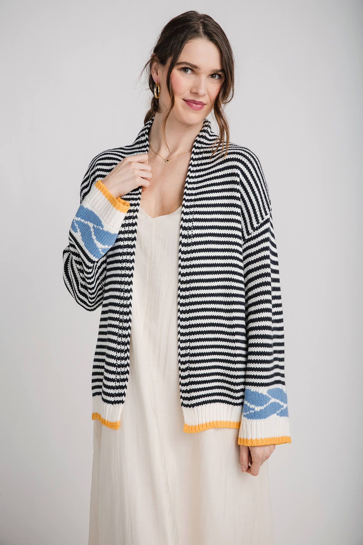 Creamon Wave Striped Color Block Cardigan – Social Threads
