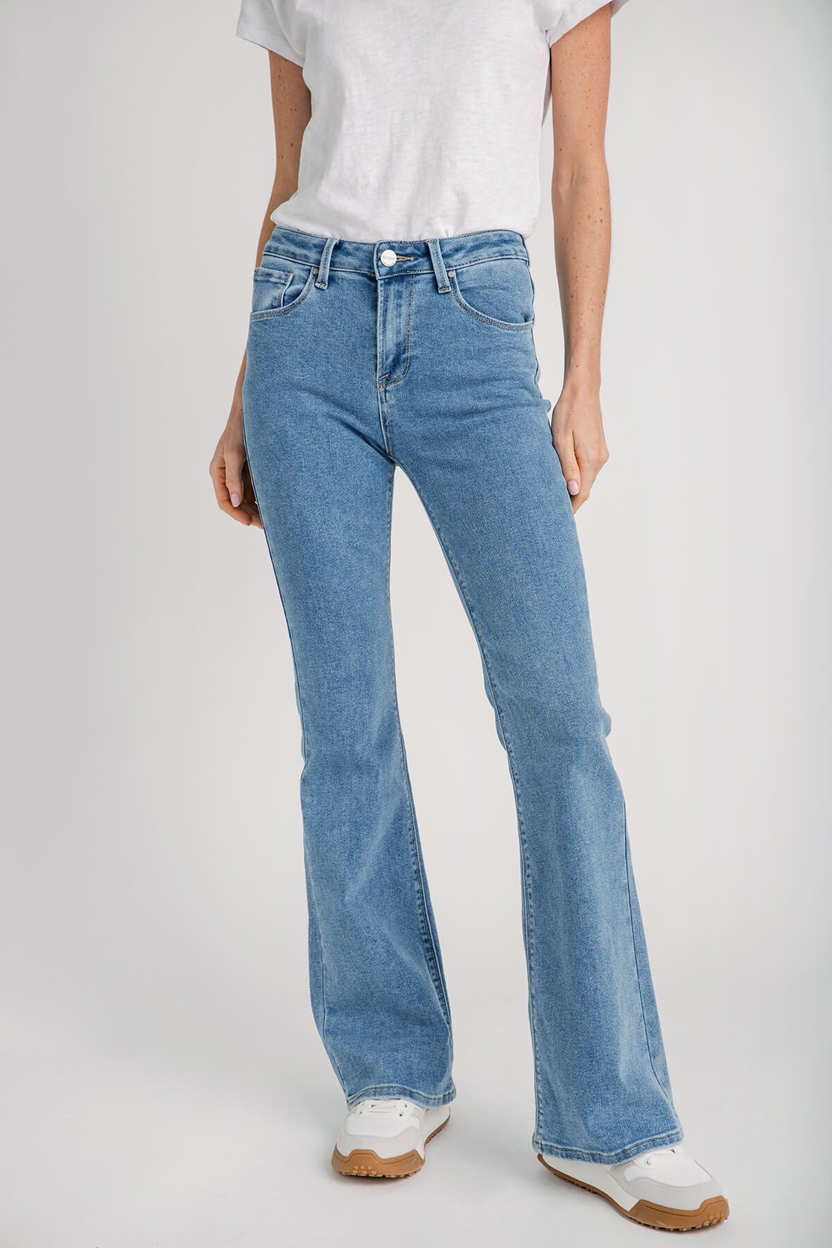 Women's Relaxed Fit Pull-On Flare Jeans - Knox Rose | eBay