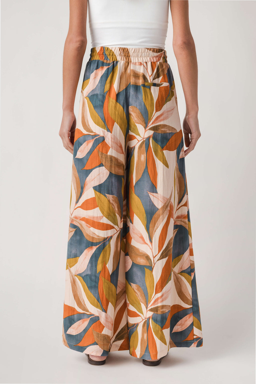 Dress Forum Palm Printed Wideleg Pants