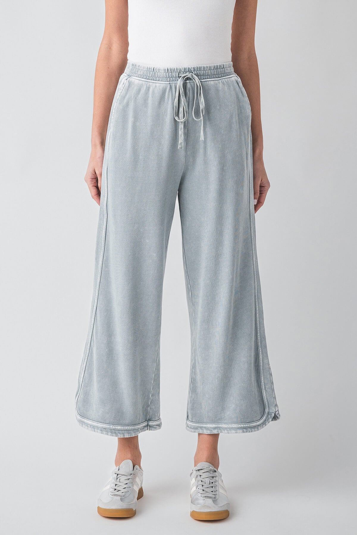 Women's Pants | Trousers | Social Threads Women's Pants | Trousers | Social Threads