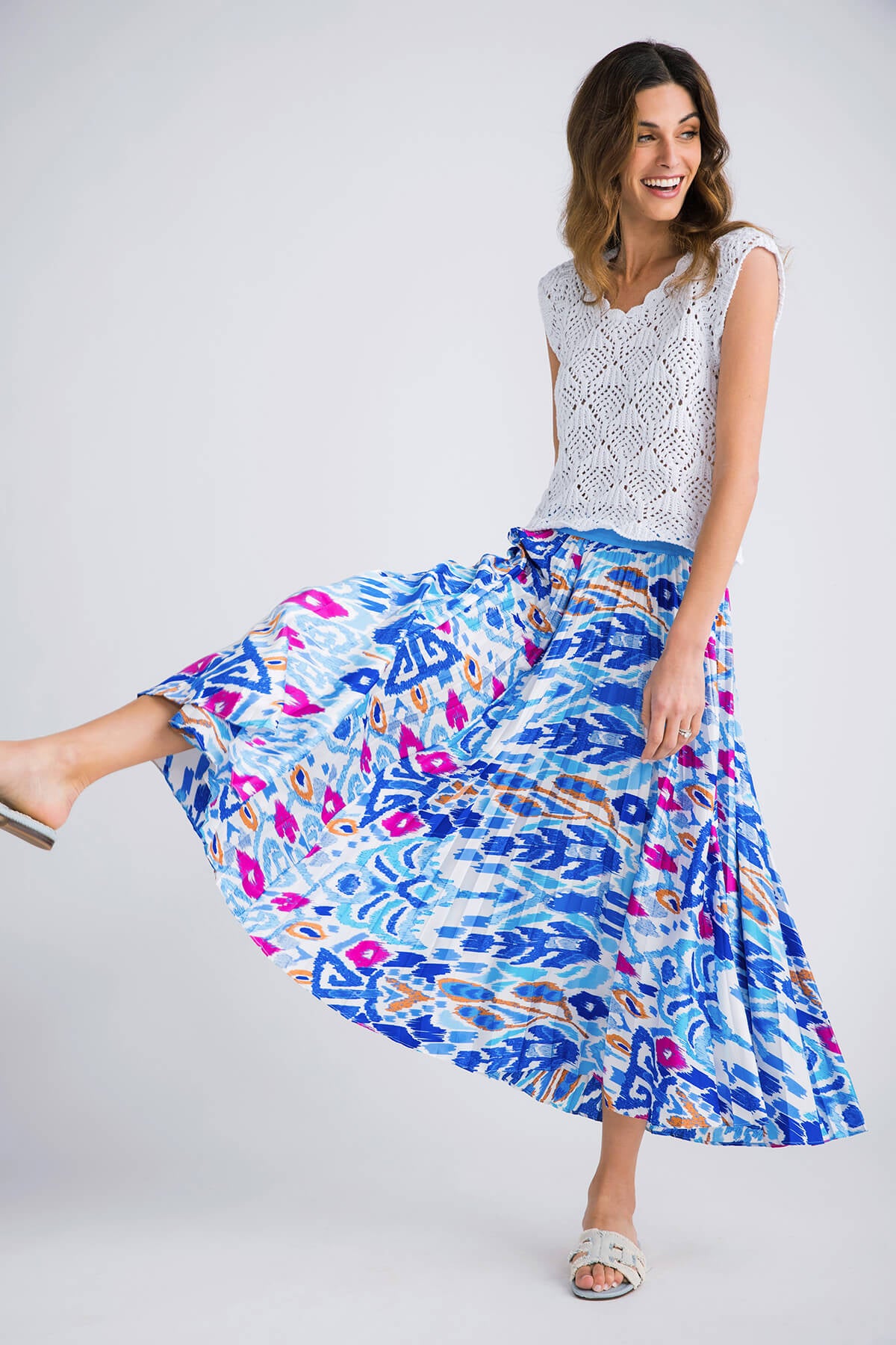 Eesome Floral Print Pleated Midi Skirt