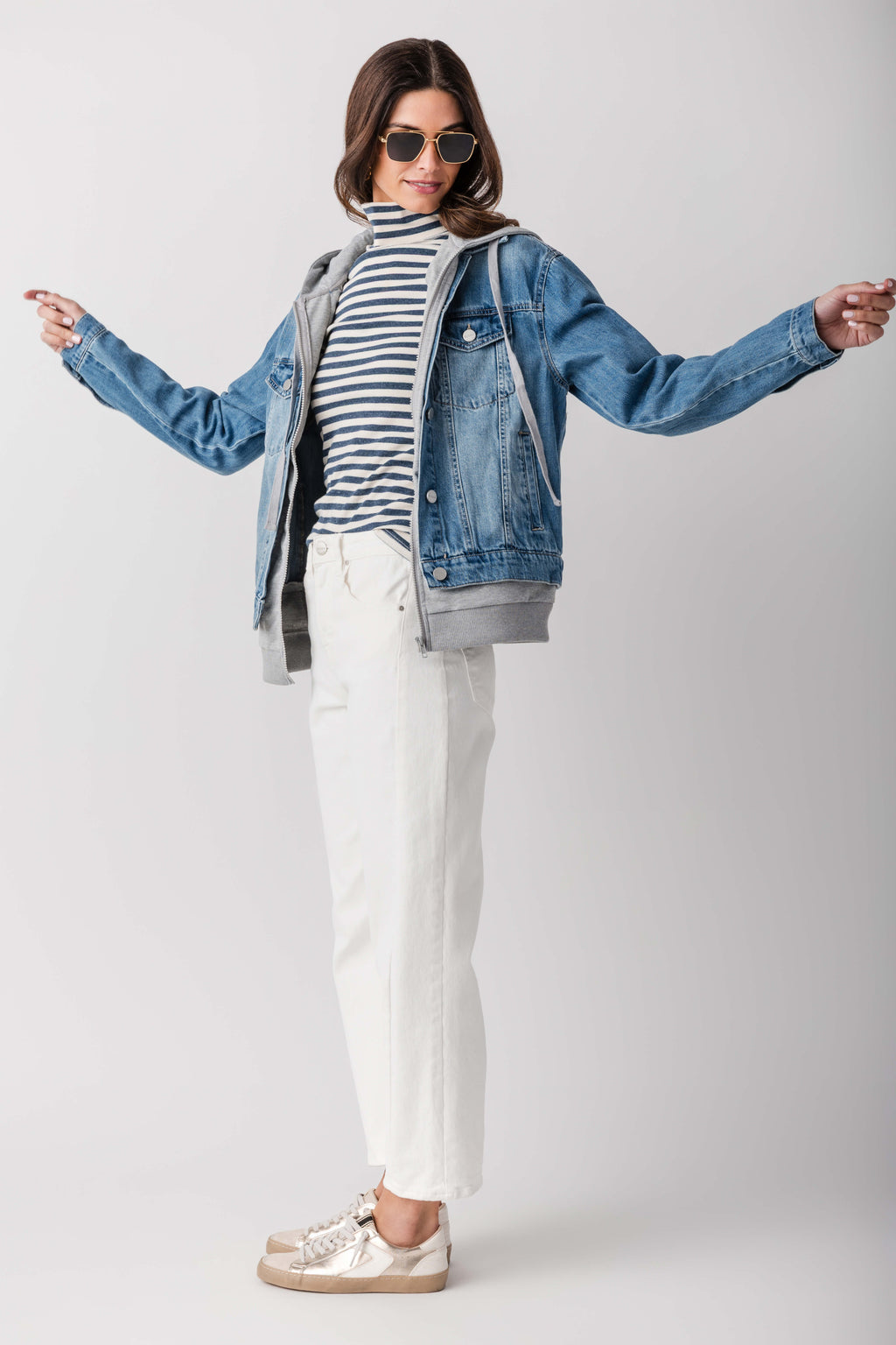 Trend Notes Striped Turtleneck Top