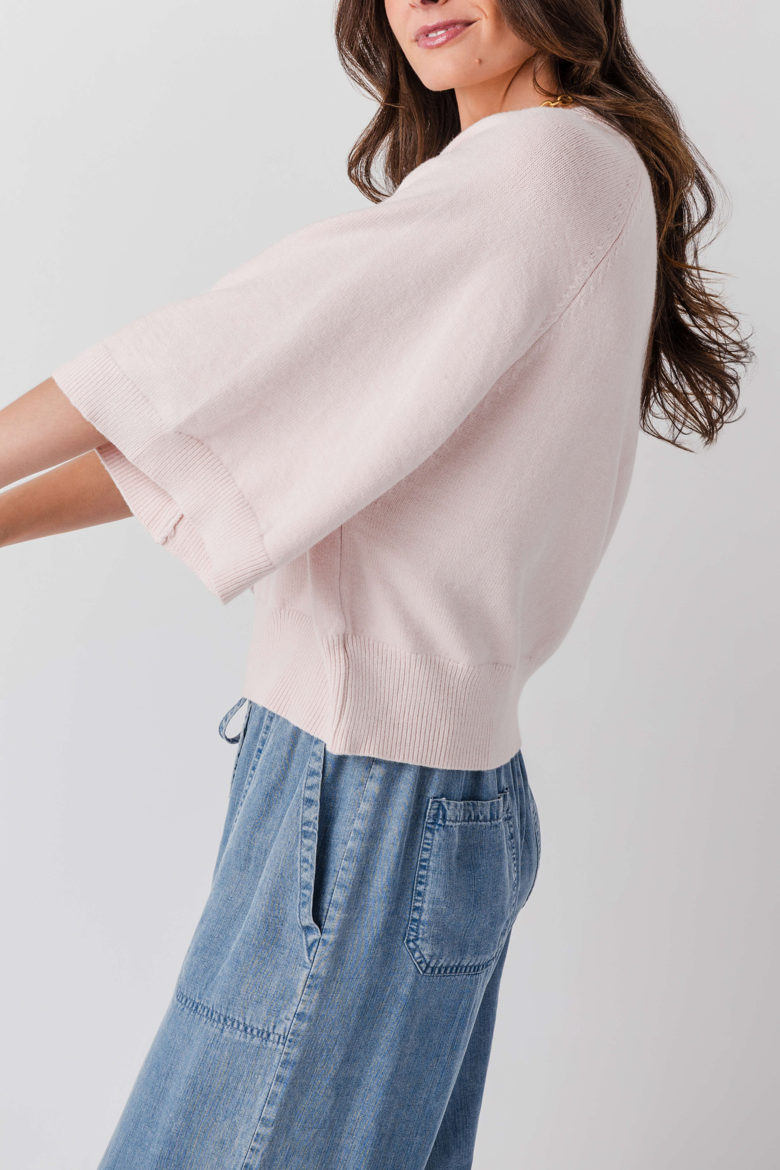 Fate Raglan 3/4 Sleeve Sweater