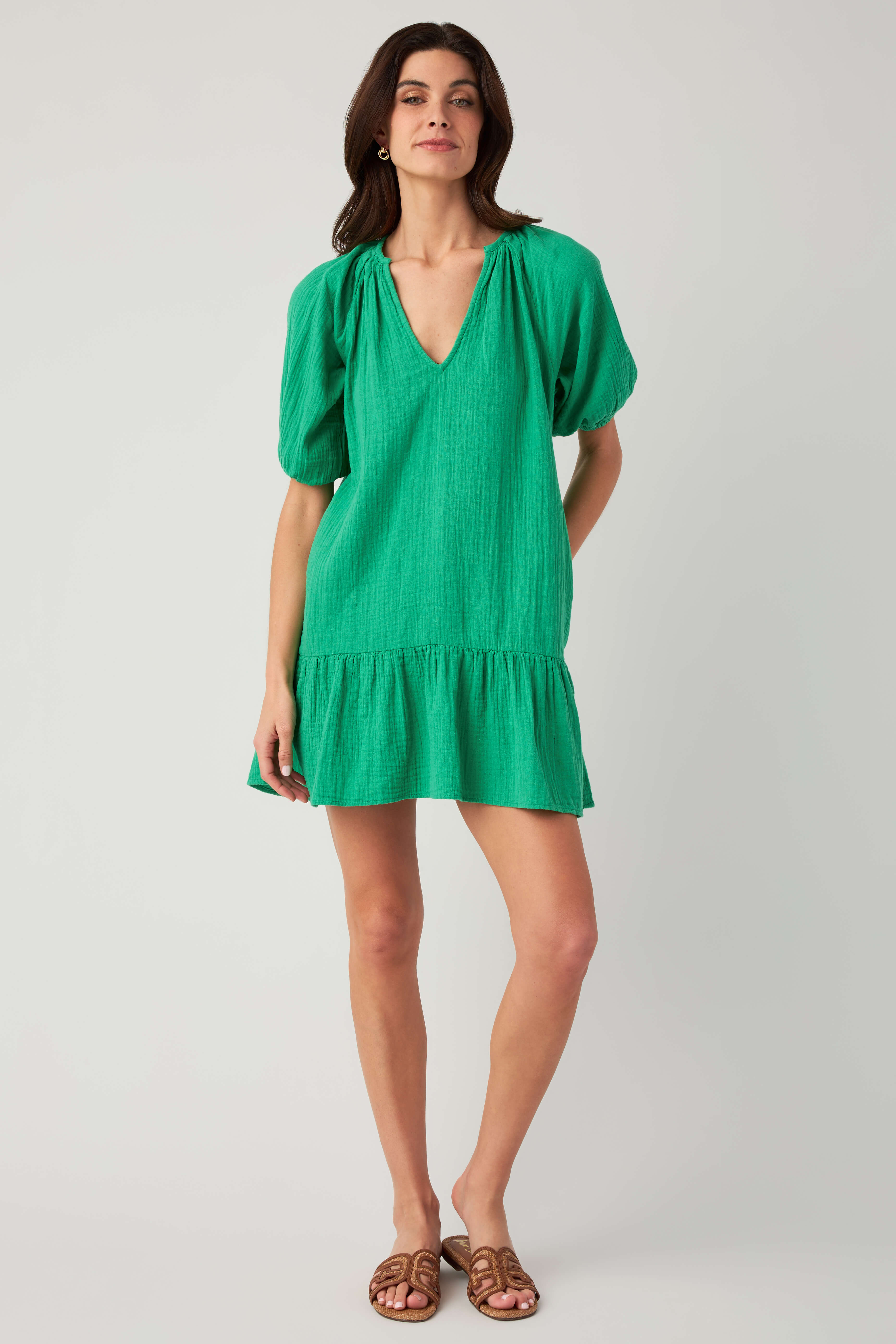 Elan Gauze Splitneck Dress Kelly Green / Large Elan Gauze Splitneck Dress Kelly Green / Large