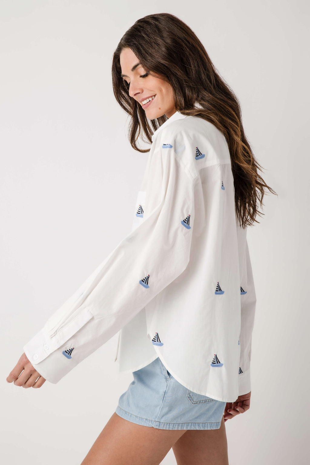 &Merci Sailboat Embroidery Button Down Shirt