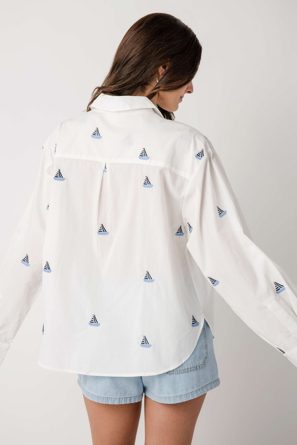&Merci Sailboat Embroidery Button Down Shirt