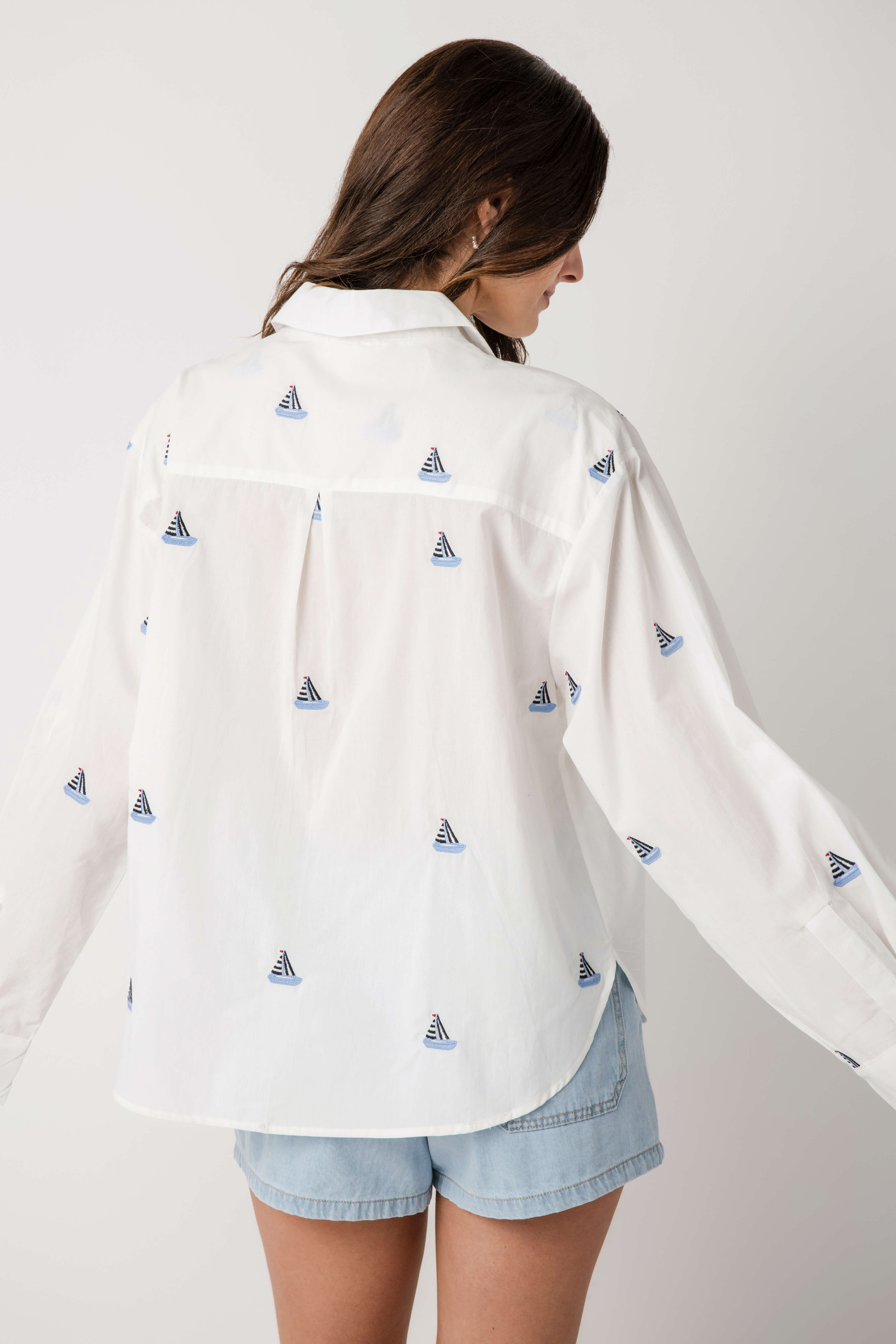 &Merci Sailboat Embroidery Button Down Shirt