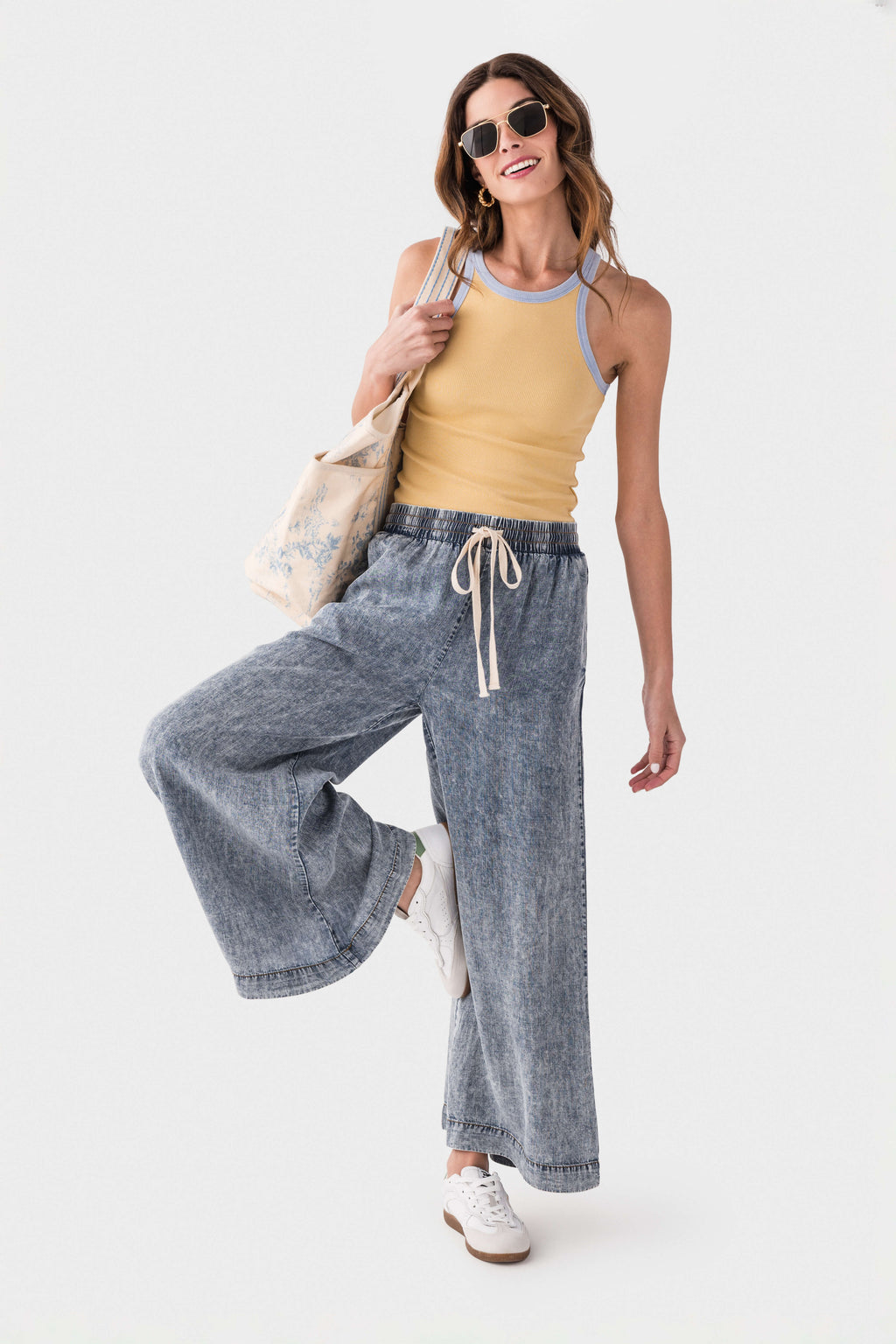 Eesome Mineral Washed Wideleg Pants