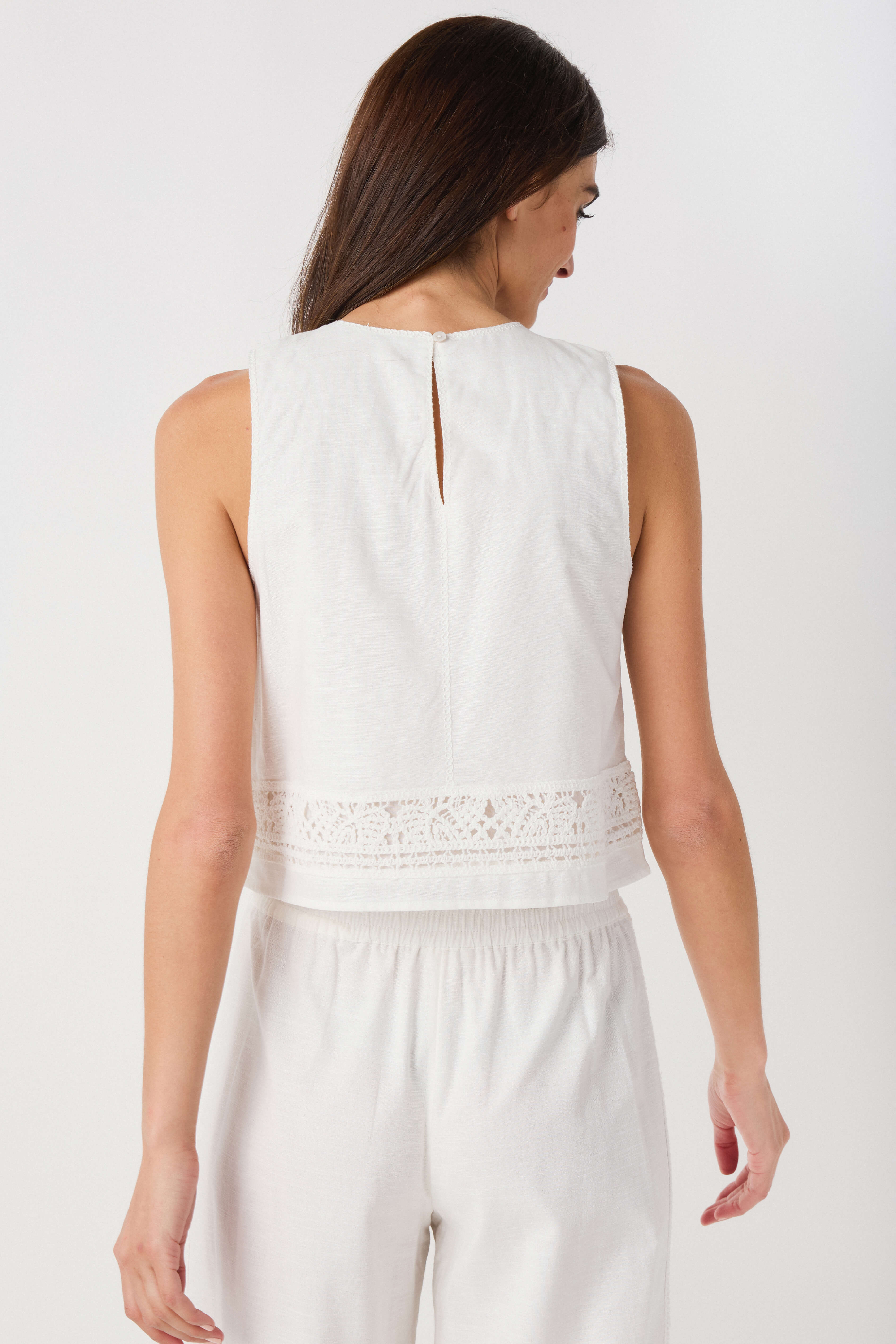 Z Supply Sloane Embroidered Top
