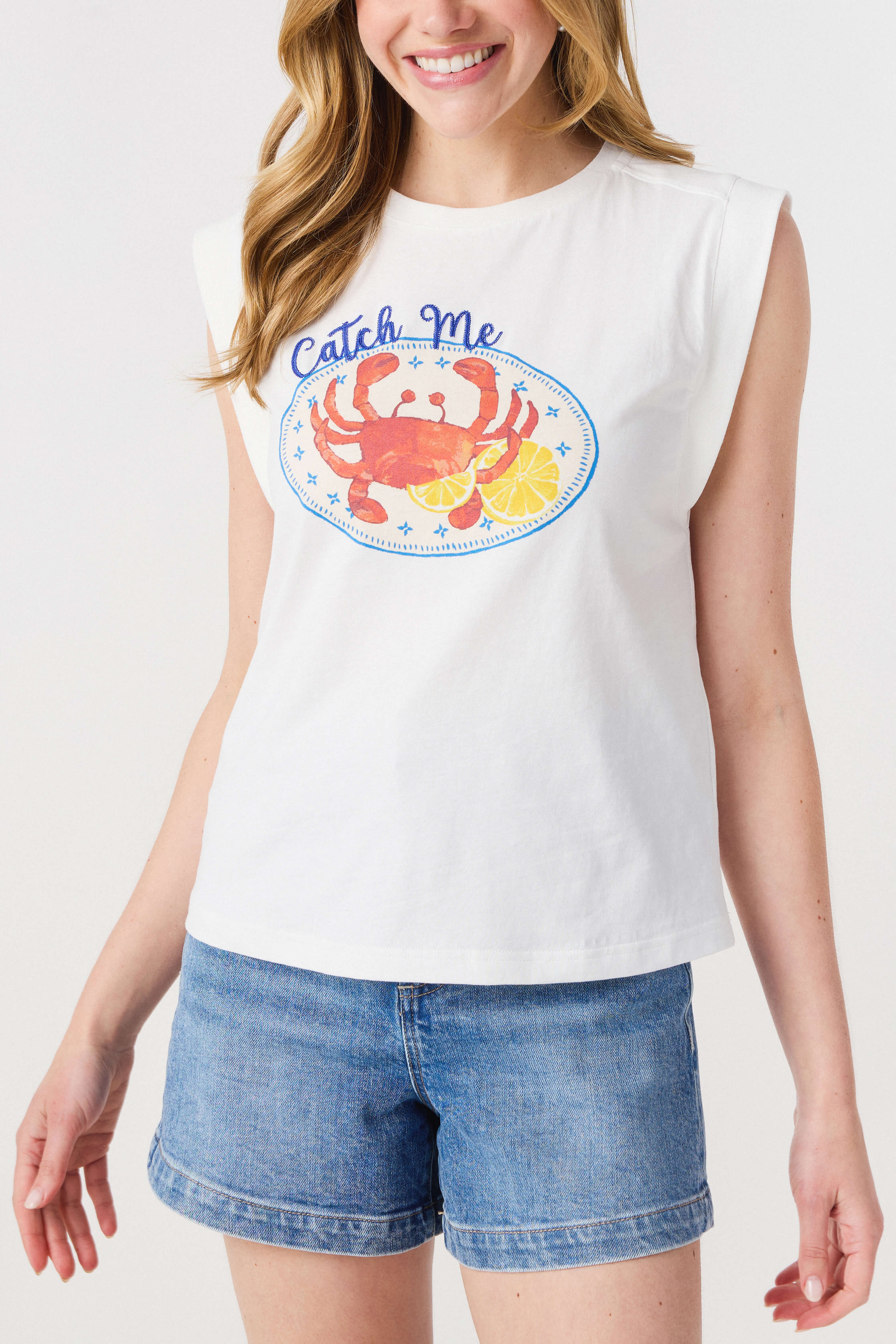 Skies Are Blue Catch Me Crab Graphic T Shirt