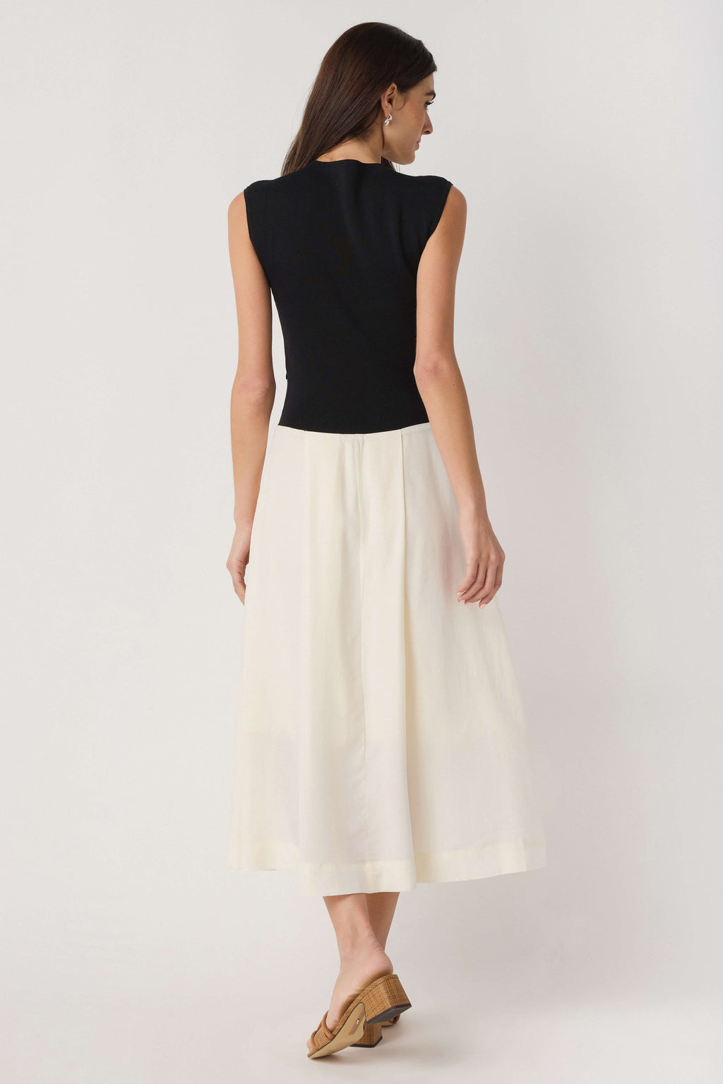 Mod Ref Cairo Dress