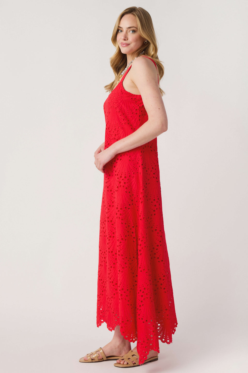 Lalavon Sleeveless Floral Embroidery Maxi Dress