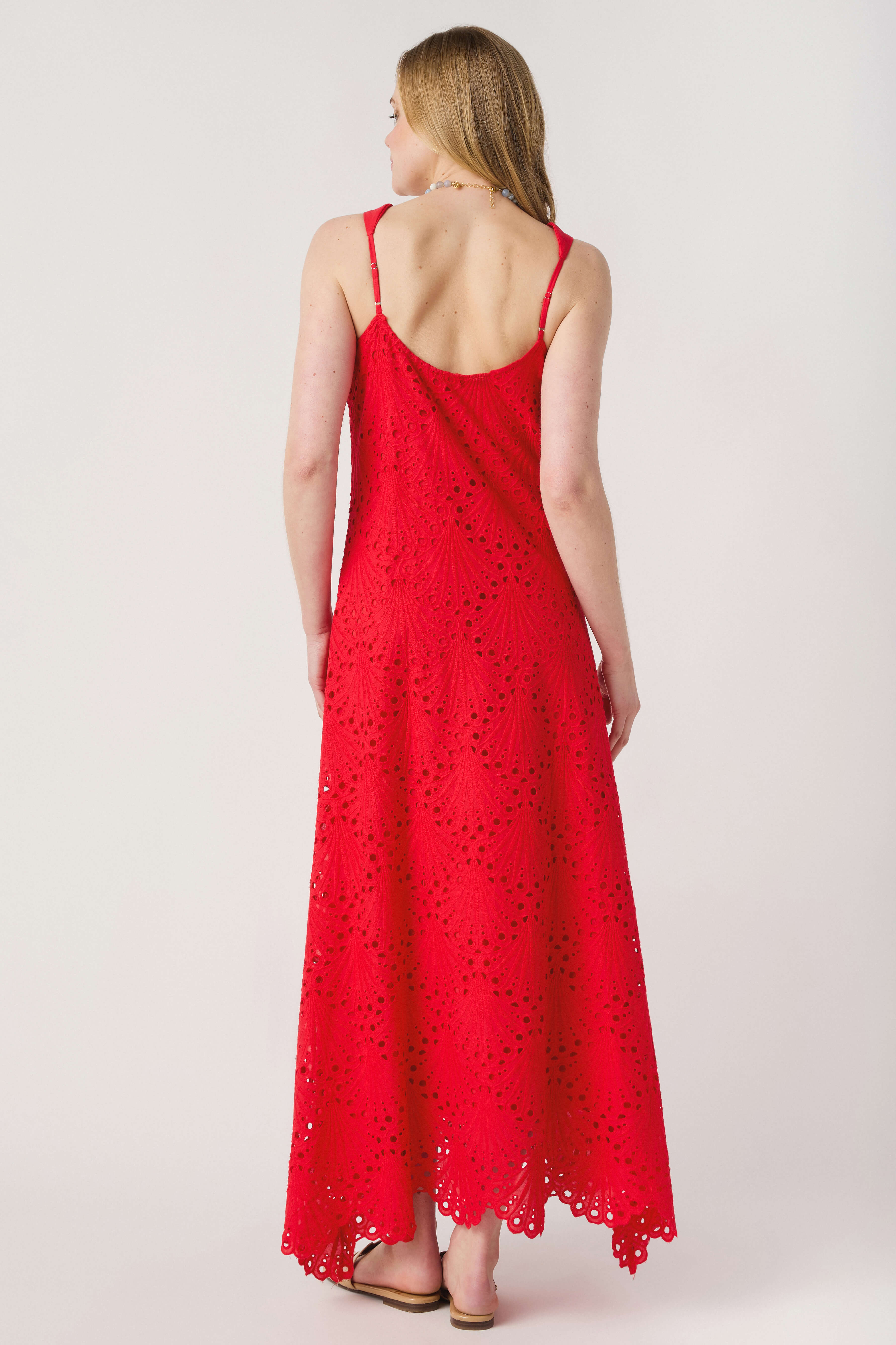 Lalavon Sleeveless Floral Embroidery Maxi Dress