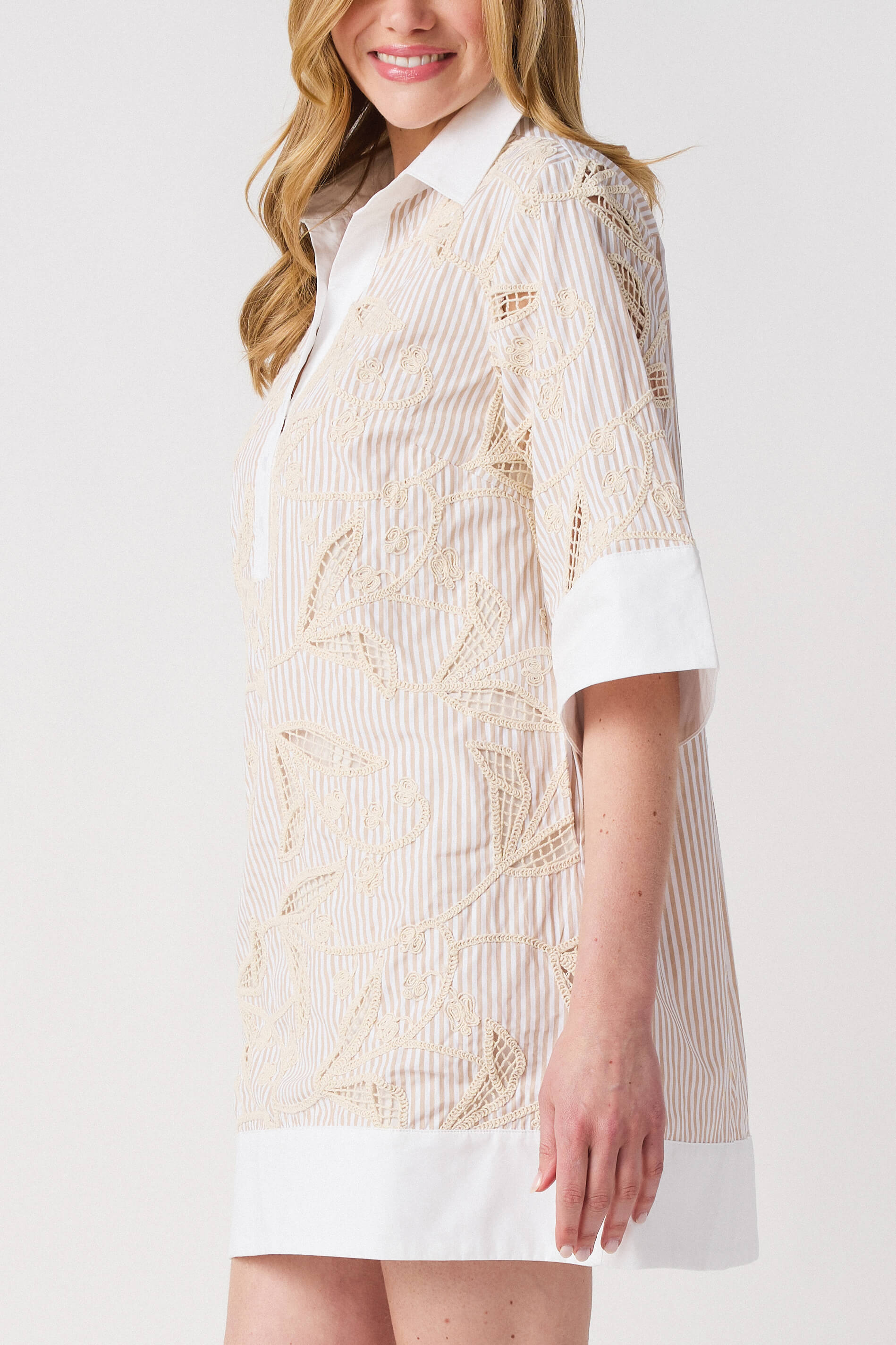 Lalavon Floral Embroidery Contrast Shirt Dress
