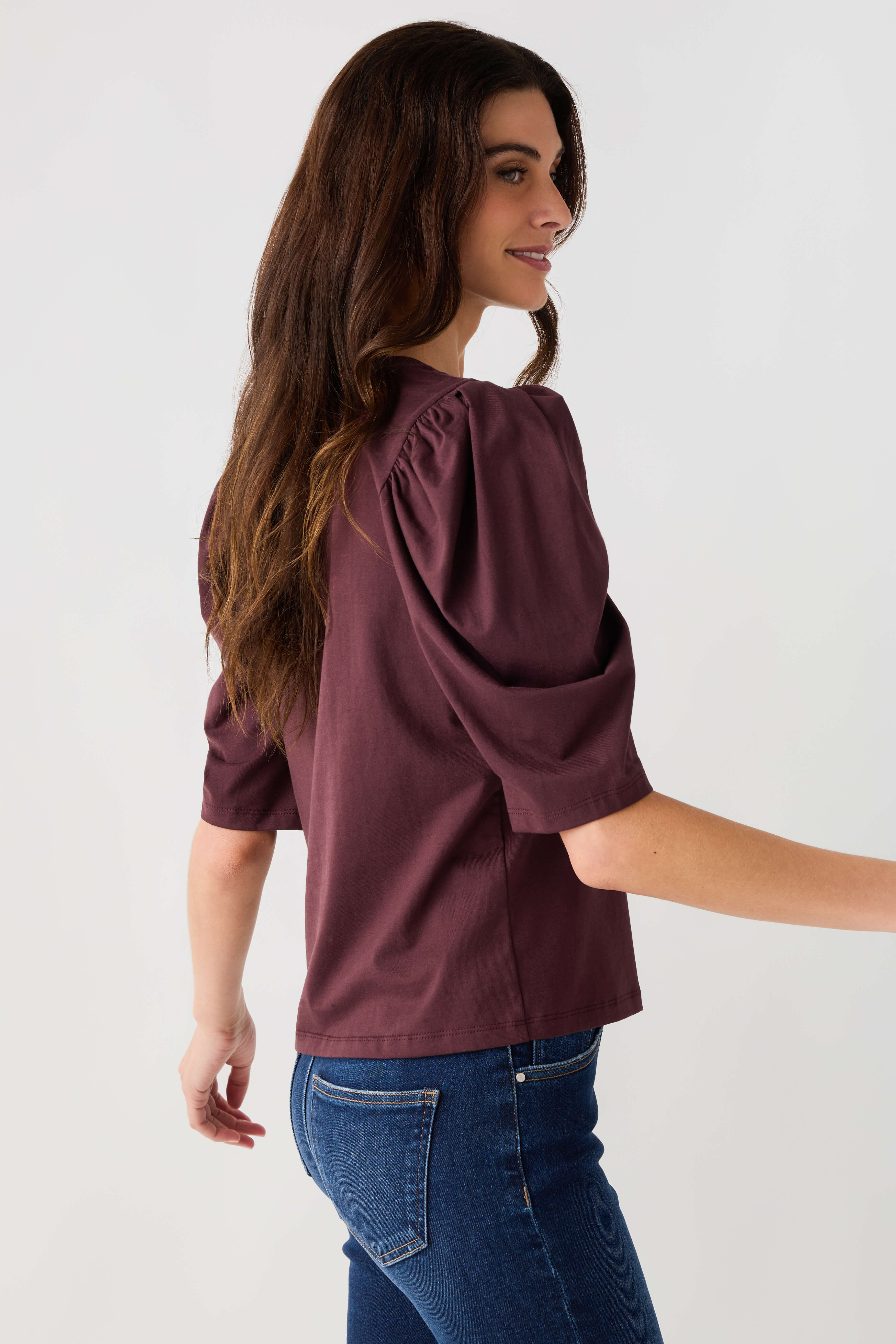 Chocolate puff-sleeve jersey top, crew neck, gathered sleeves; side profile