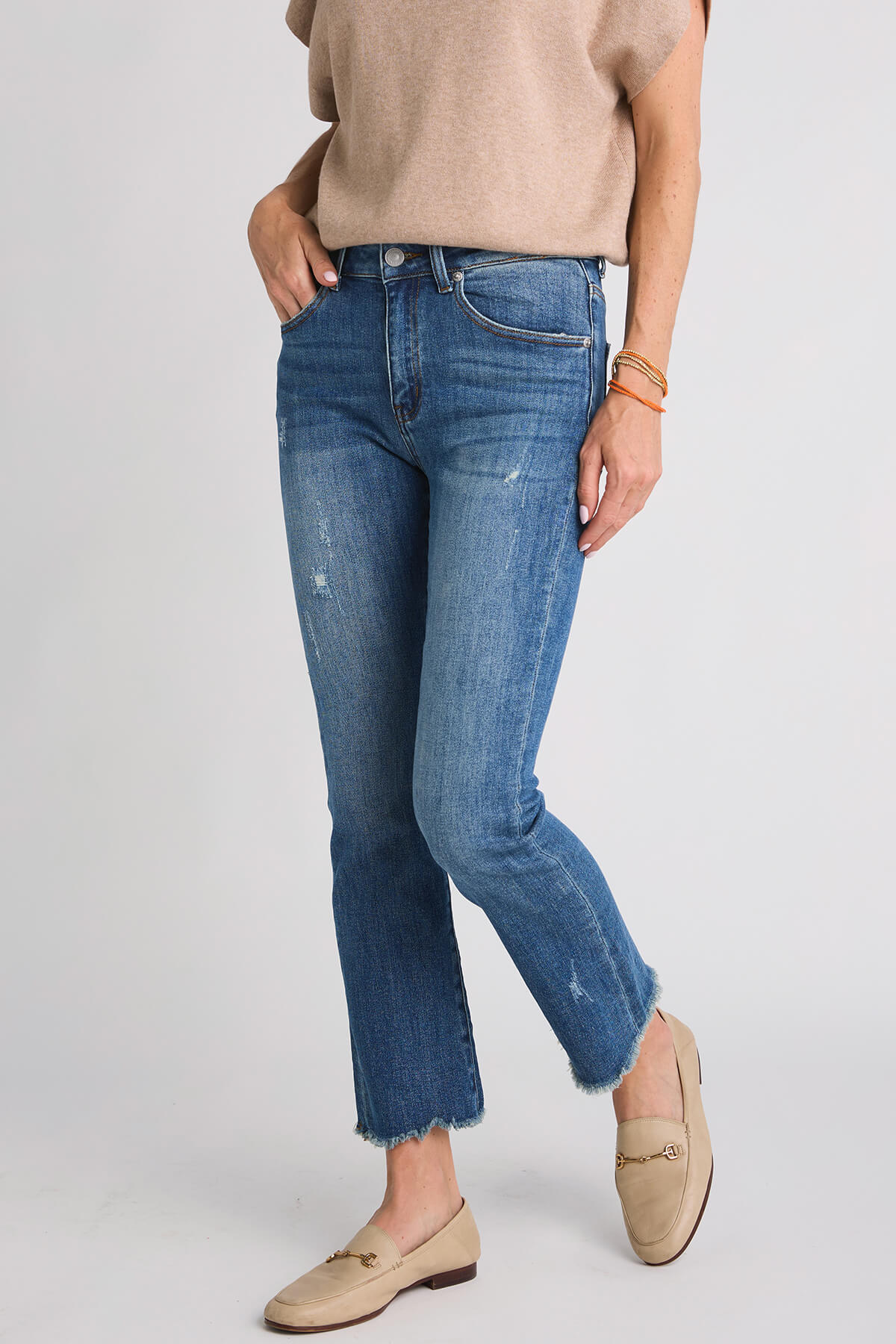 Frayed Hem Straight-Cut Jeans - Ready-to-Wear