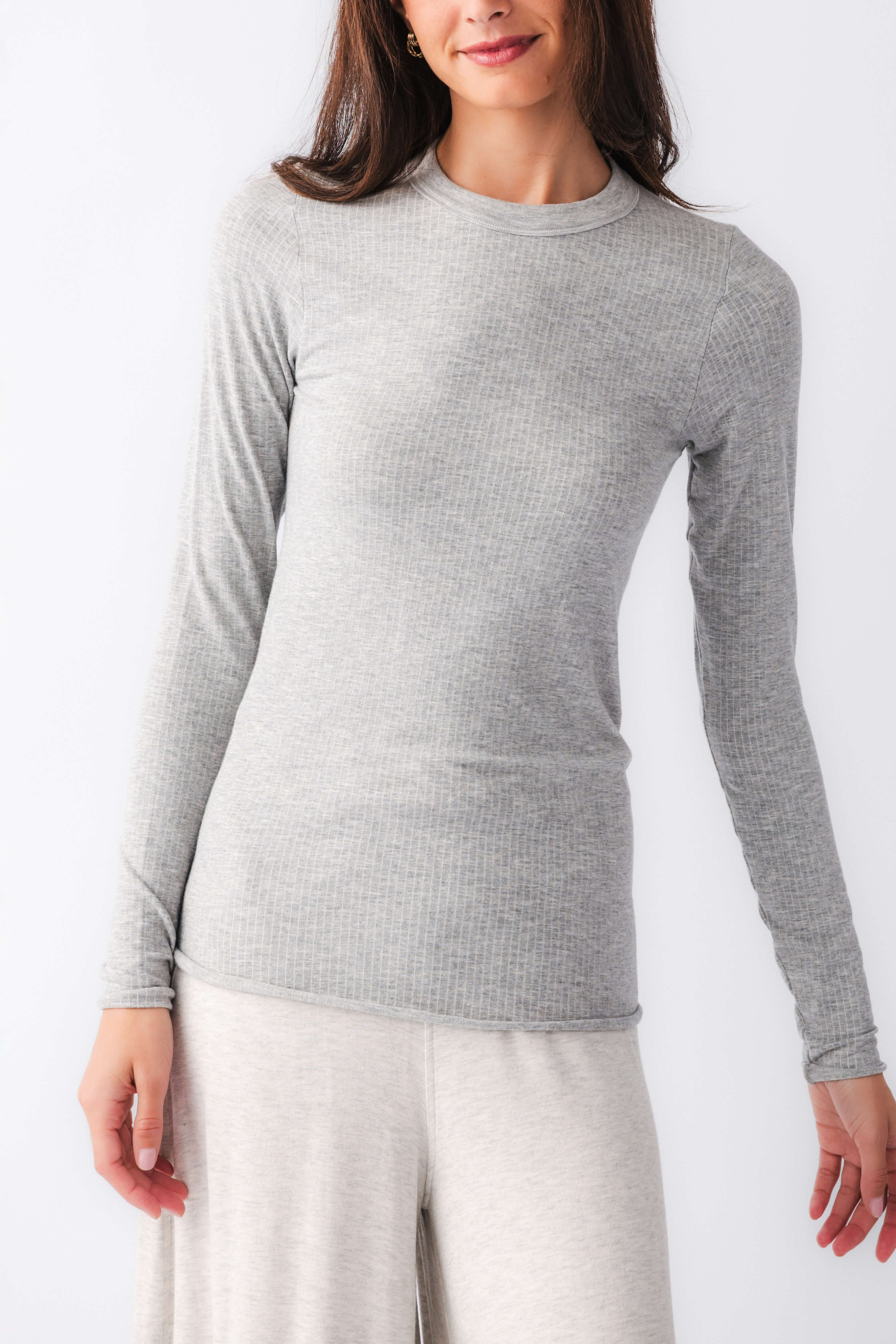 Heather grey seamless long sleeve top, crew neck, fitted knit