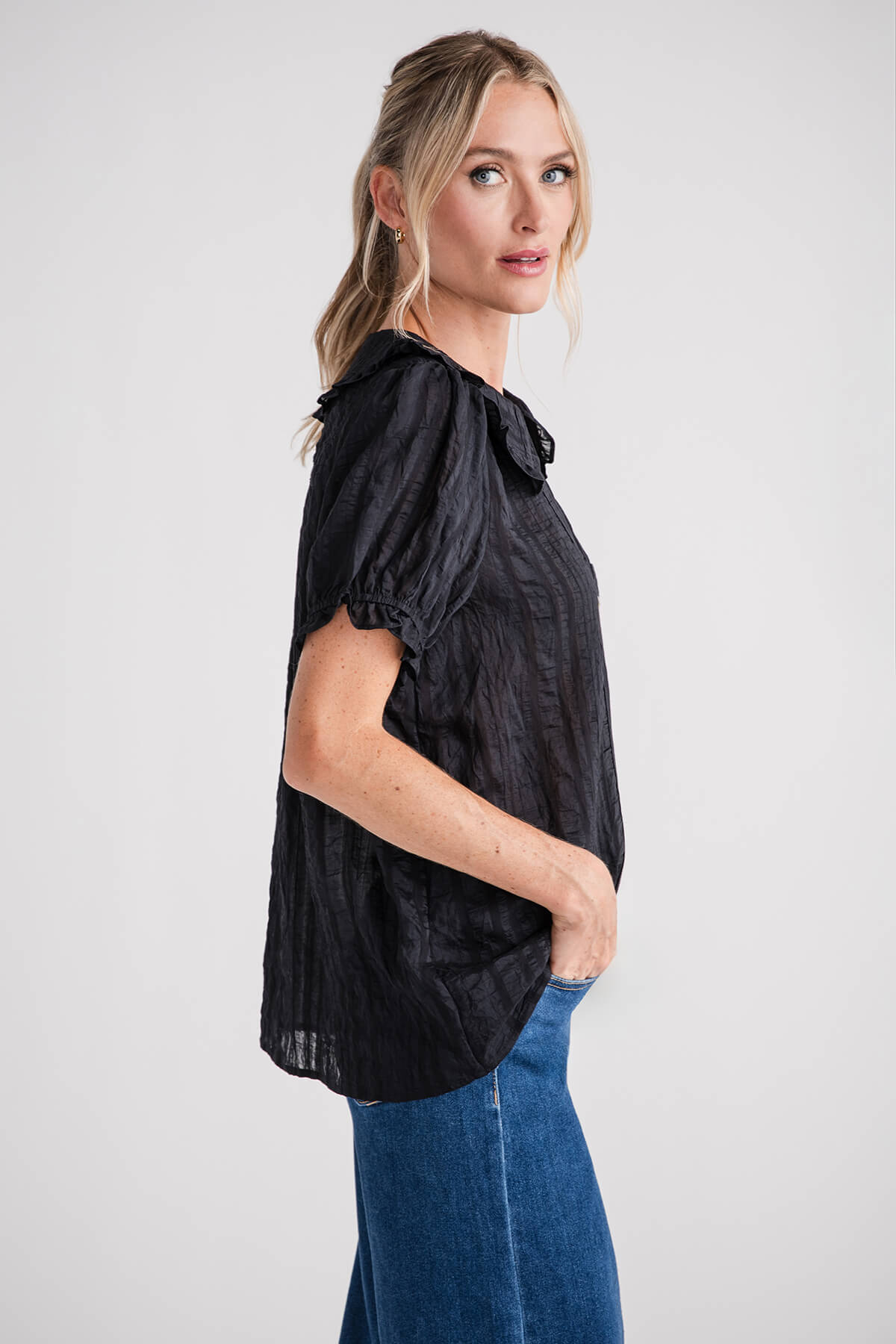 black peter pan collar top