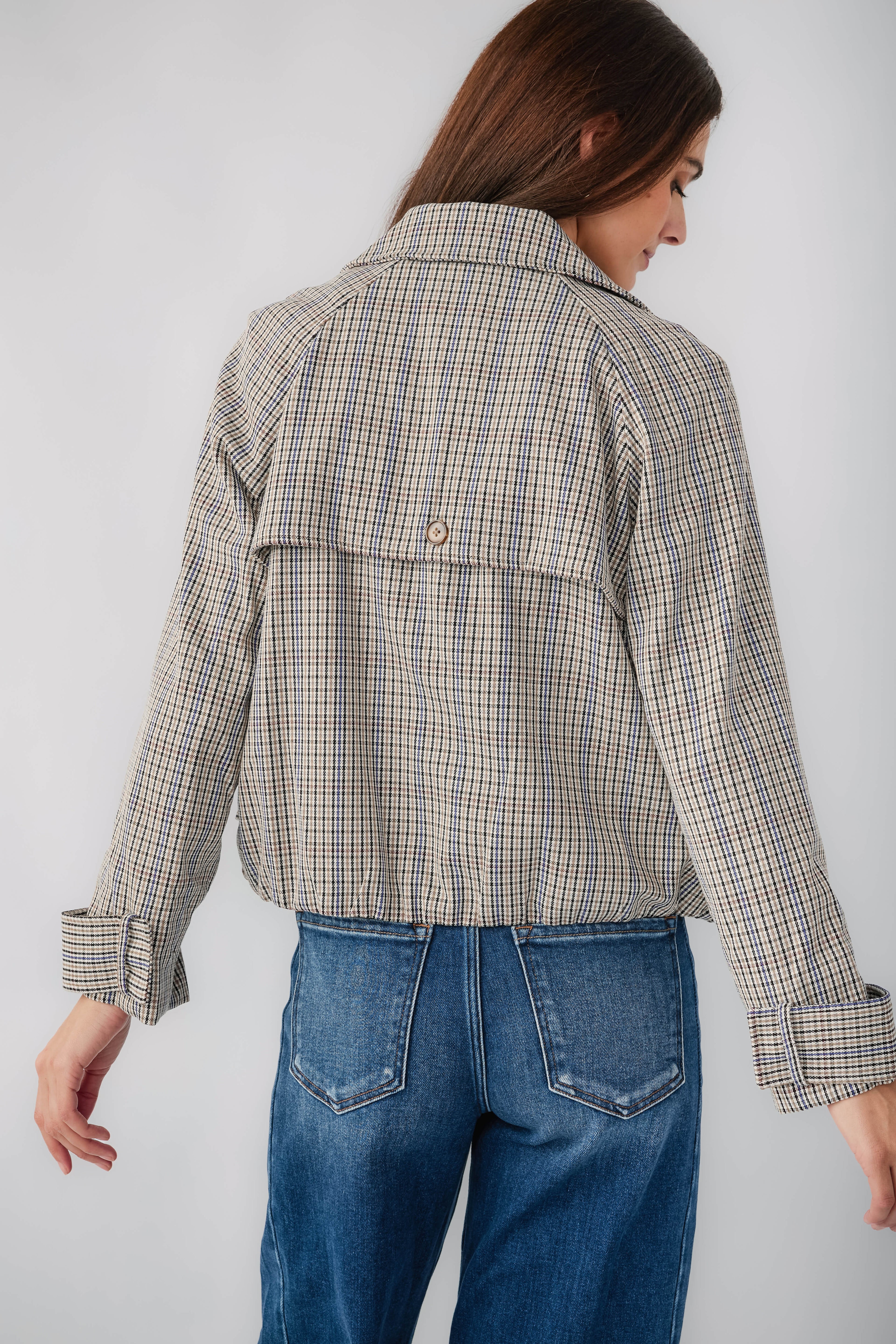 Multi plaid cropped trench jacket with back yoke and belt loop detail