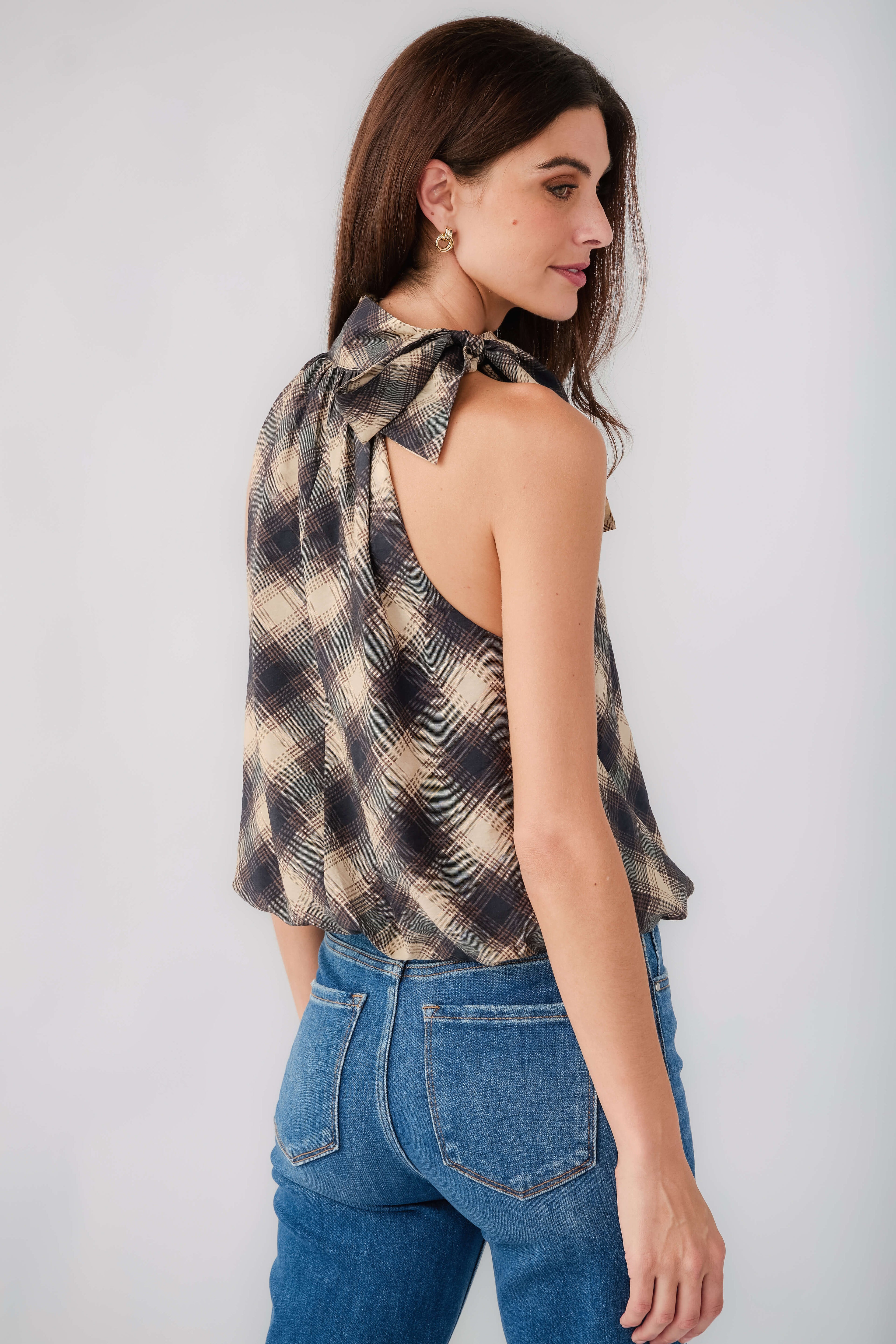 Plaid halter top with open back and neck tie, sleeveless