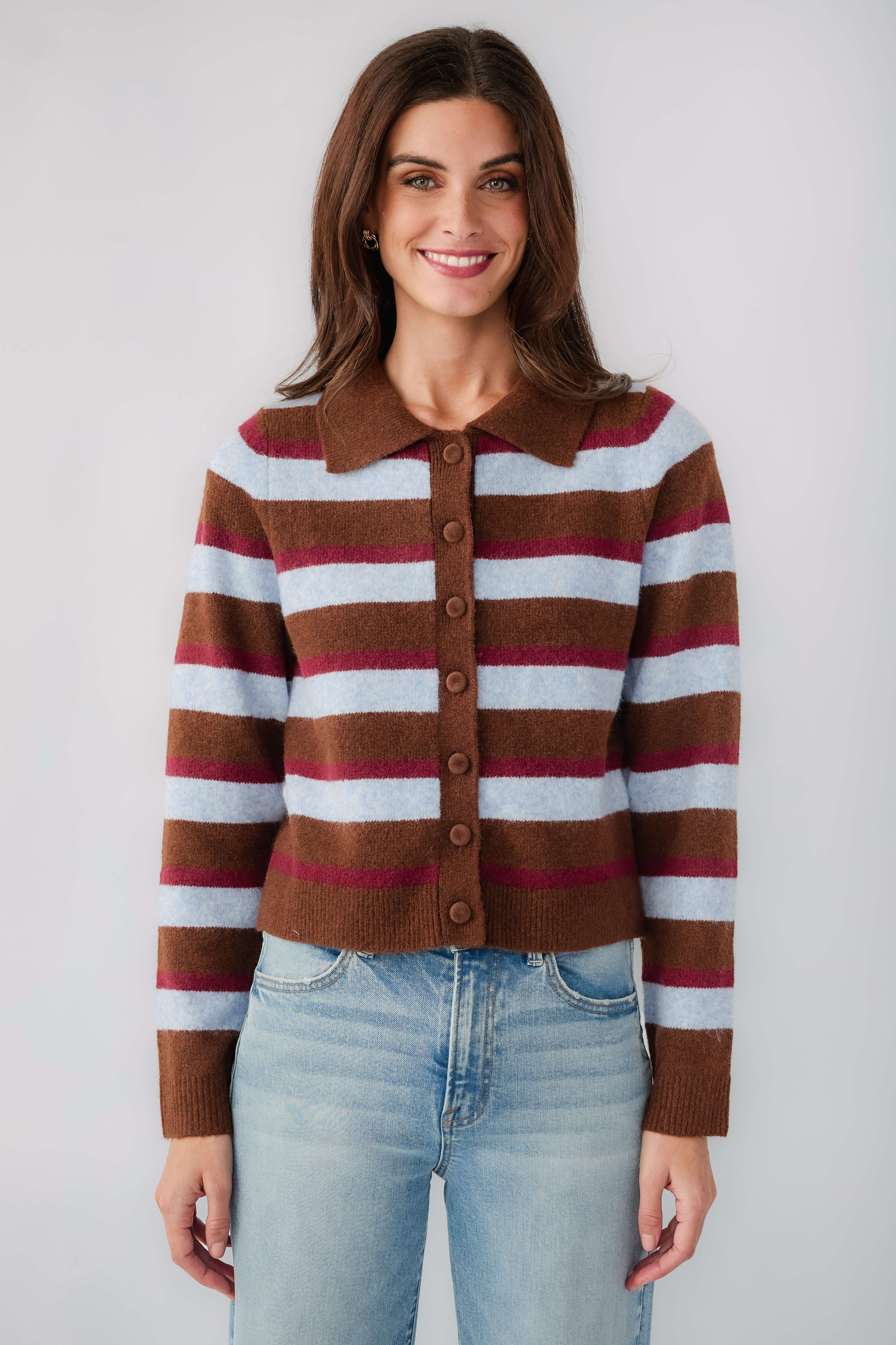 Striped collared cardigan with brown buttons and long sleeves