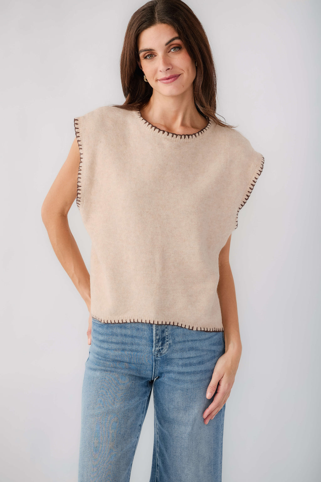 Taupe cap-sleeve blanket-stitch sweater with crew neckline, boxy fit, scalloped trim