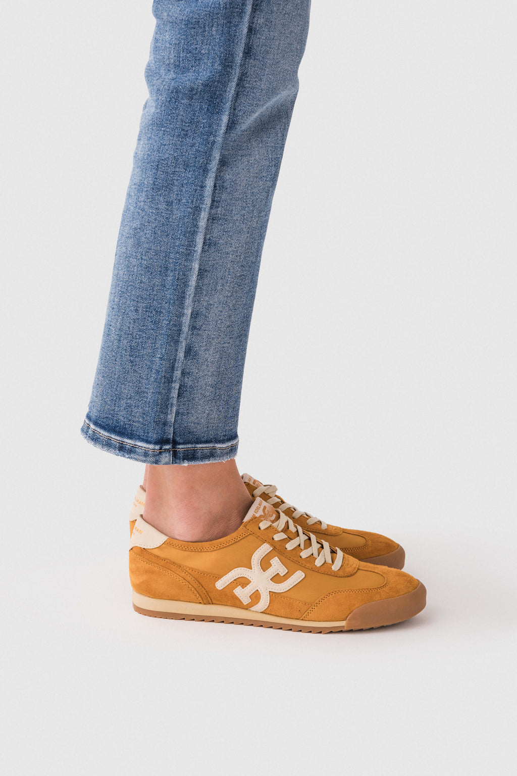 Sam Edelman Ivey Sneaker