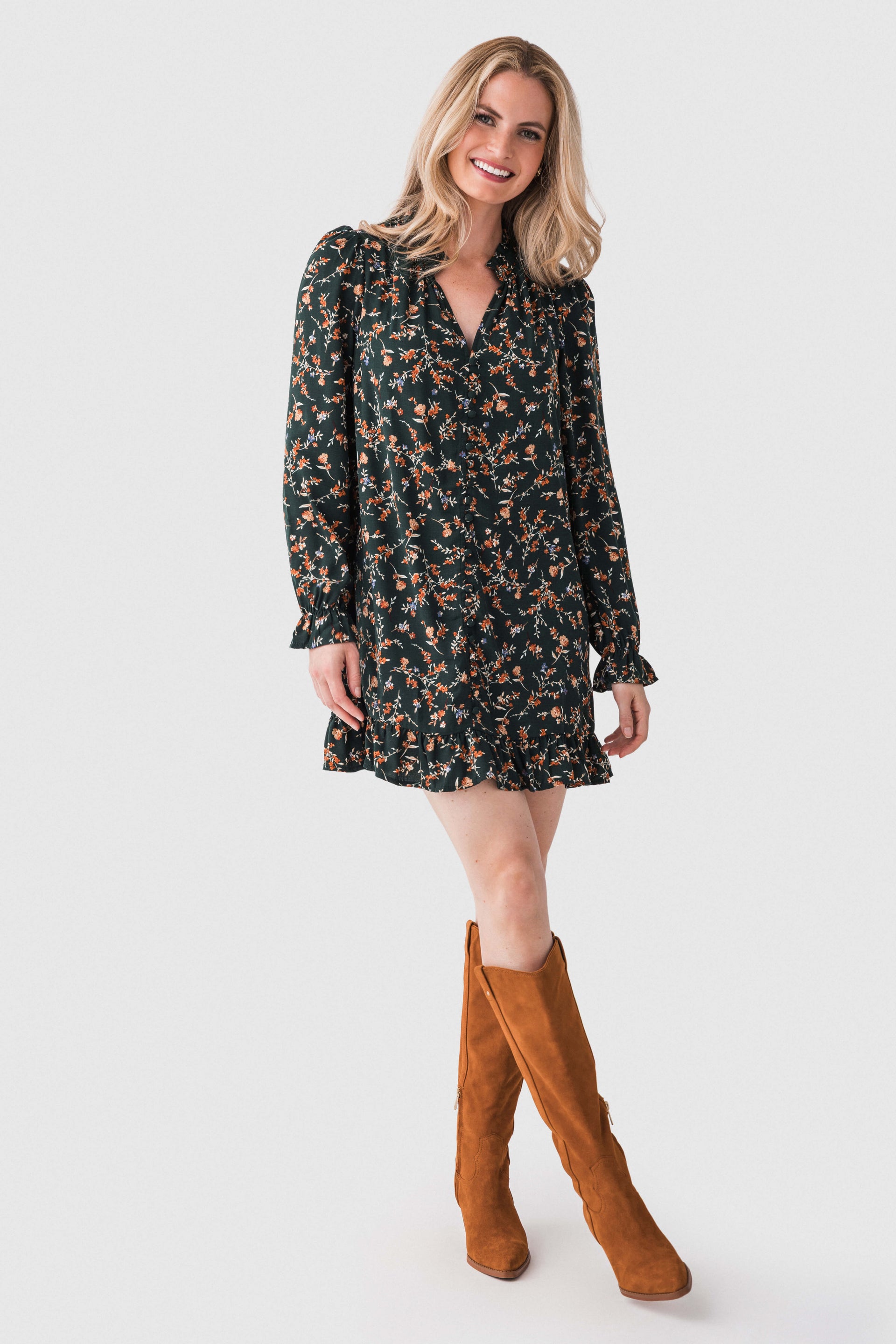 En Creme Floral Long Sleeve Mini Dress Green Multi / Large En Creme Floral Long Sleeve Mini Dress Green Multi / Large