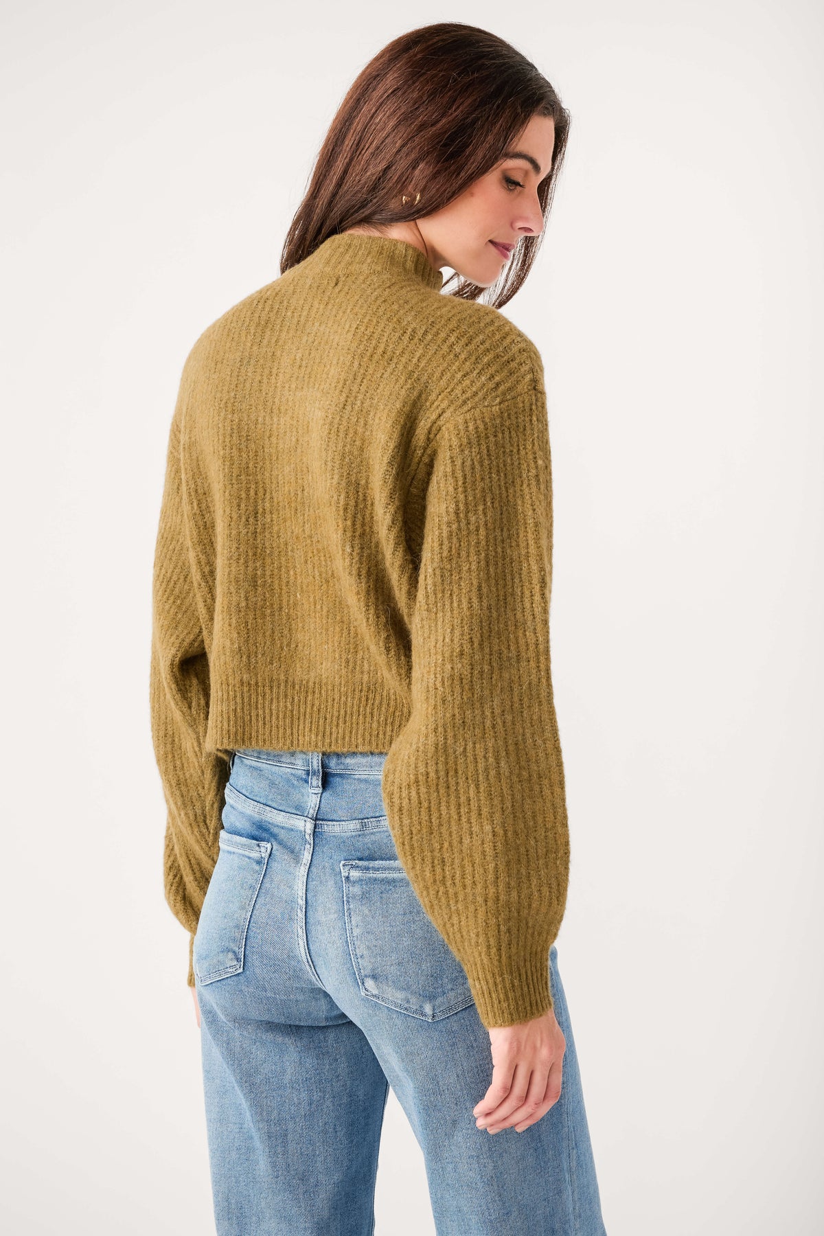 Olive knit cardigan with ribbed back and long sleeves