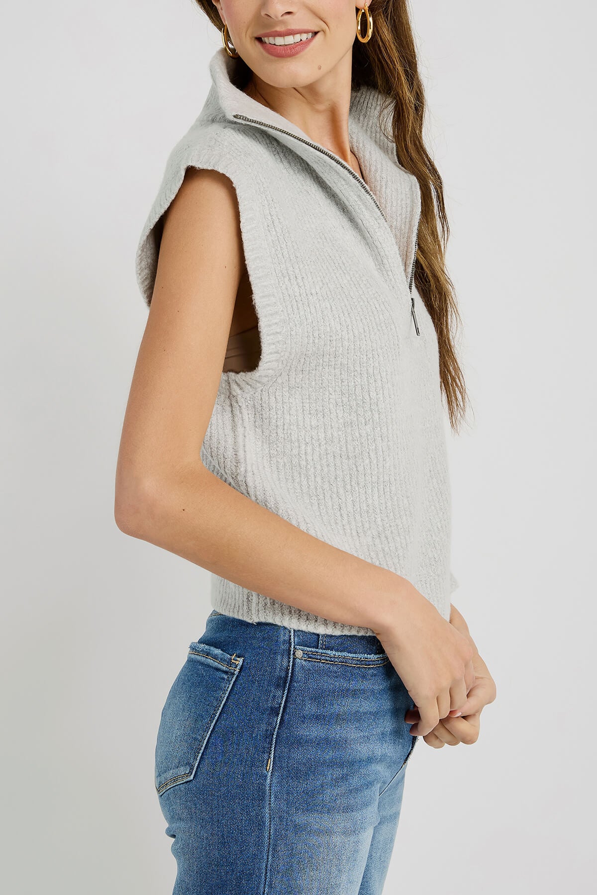 RD Style Enid Sleeveless Troyer Neck Pullover