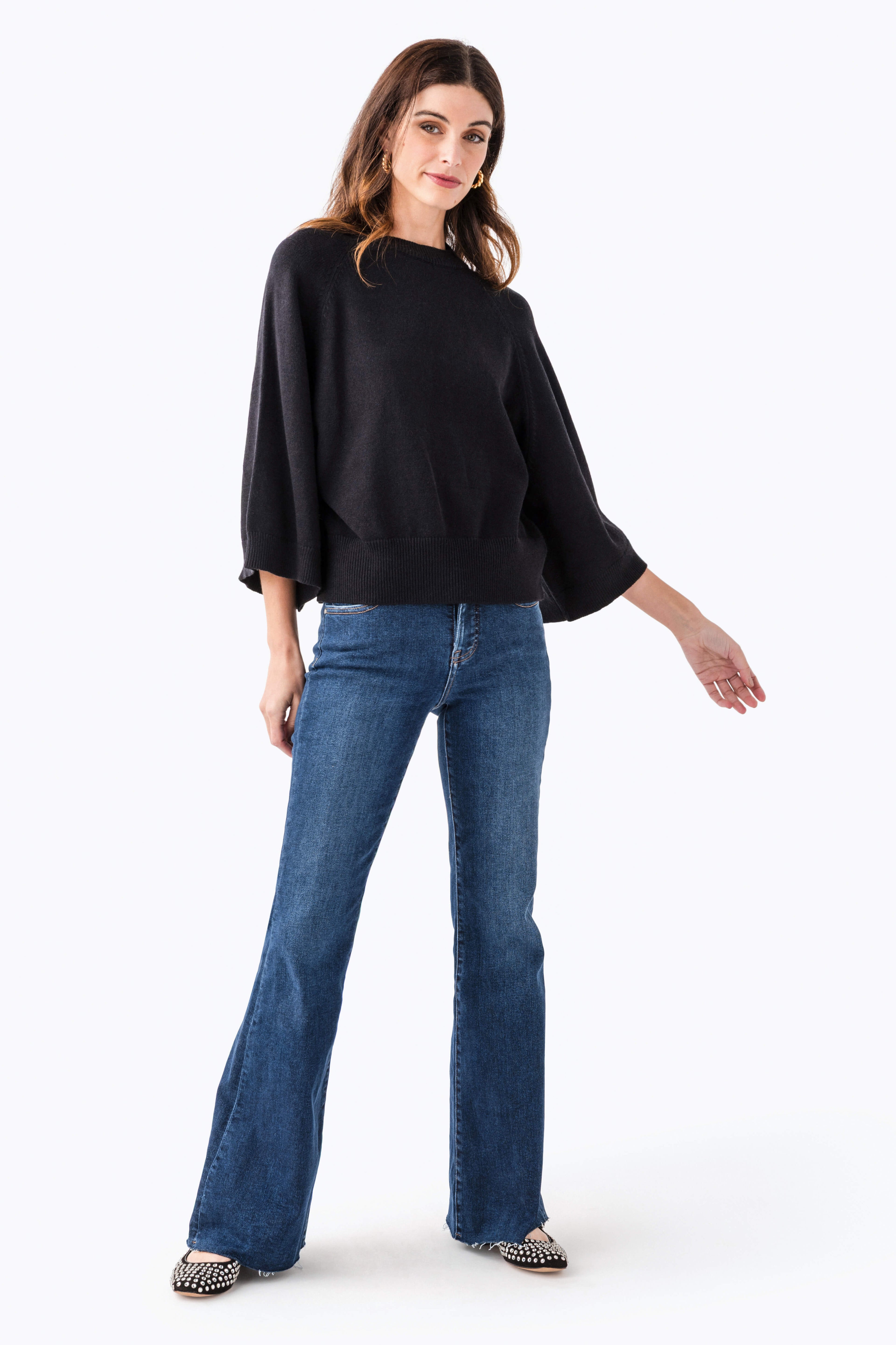 Fate Raglan 3/4 Sleeve Sweater