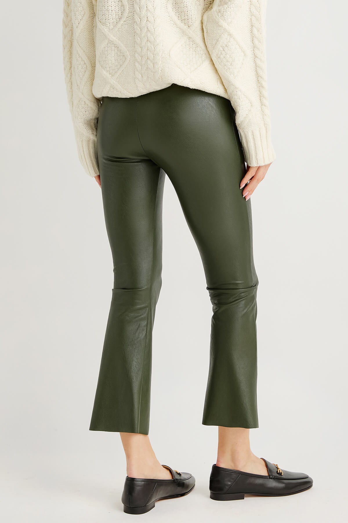 Commando Cropped Faux Leather Flare Leggings – Social Threads