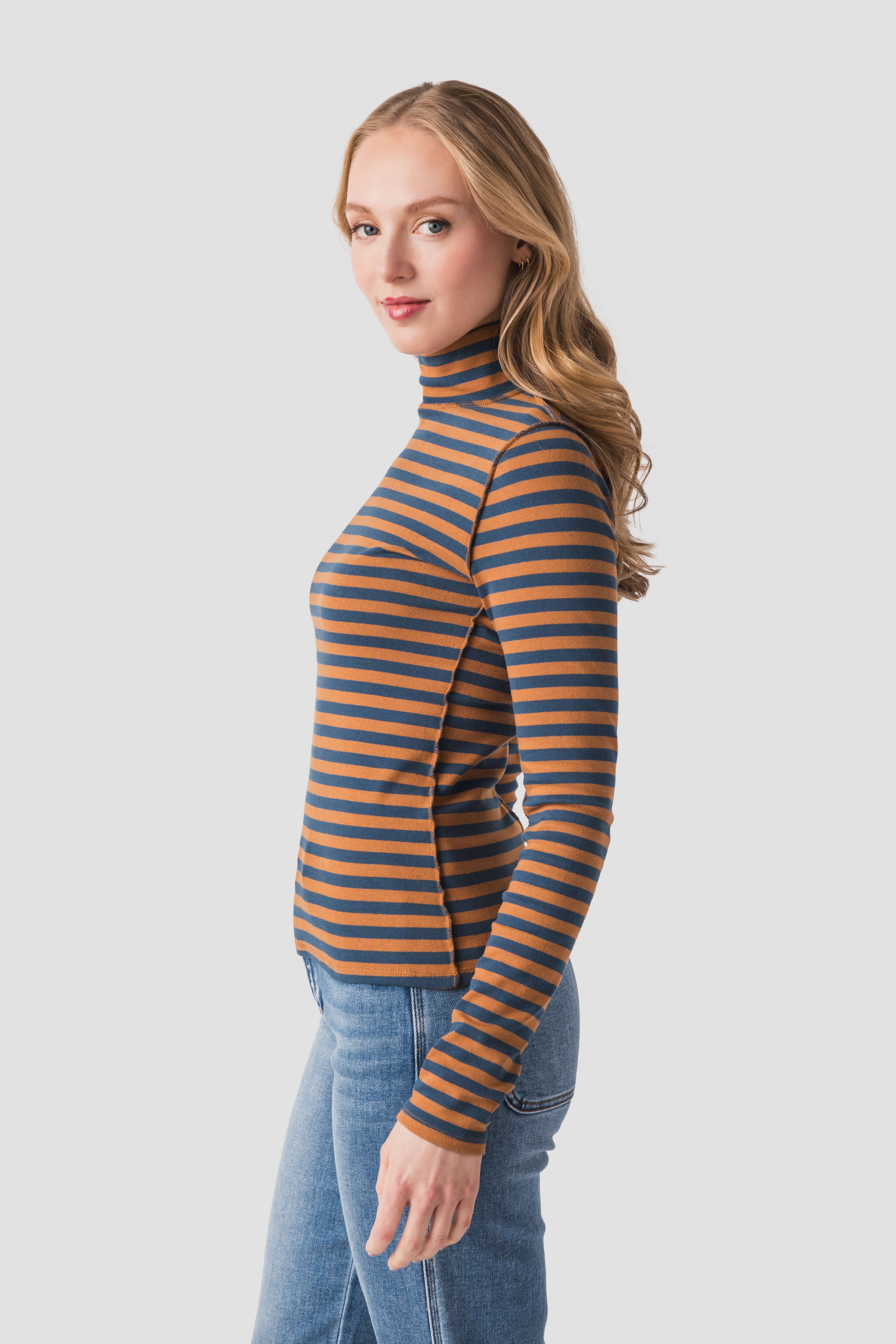 Trend Notes Striped Turtleneck Top
