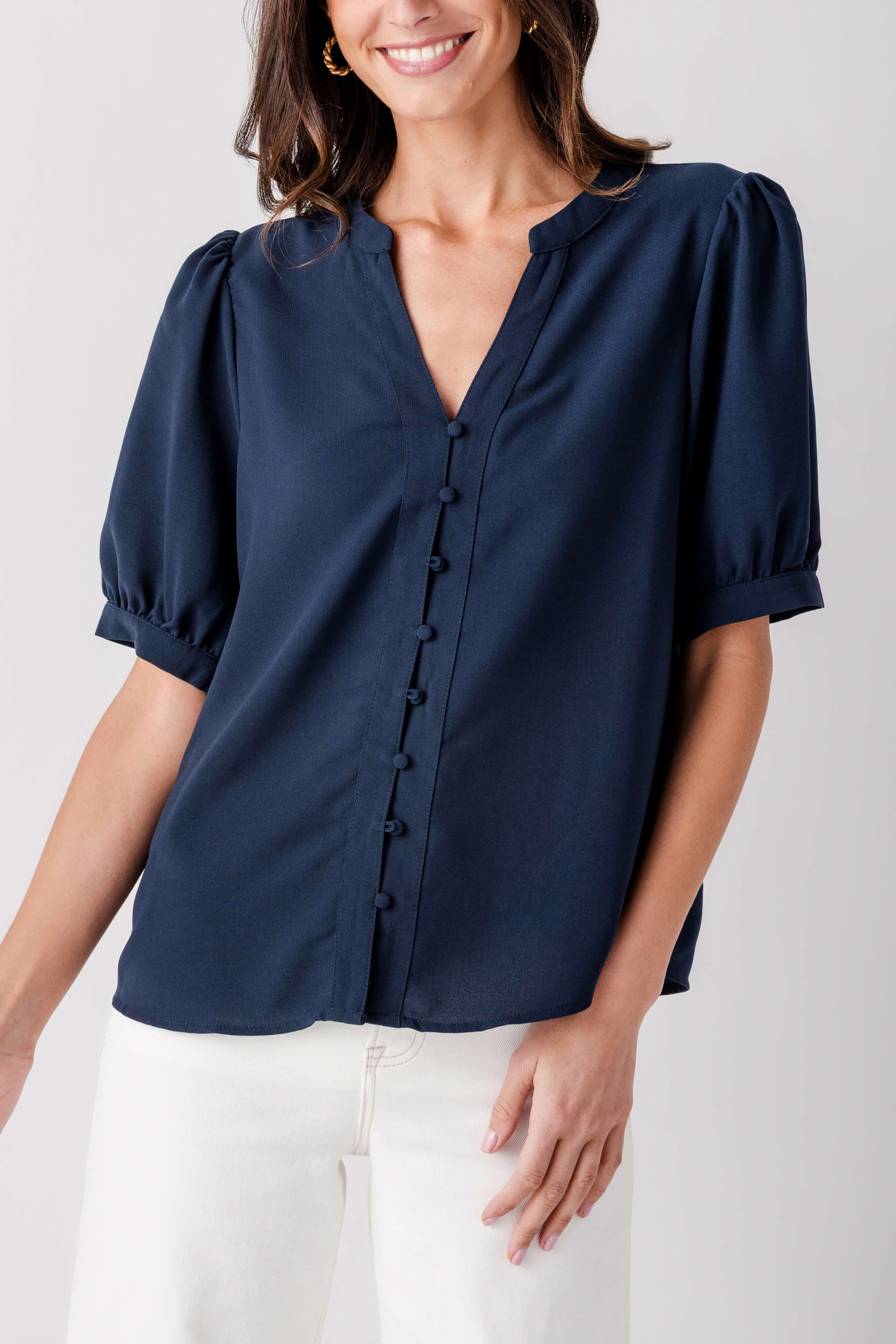 Voy Everyday Puff Sleeve Top