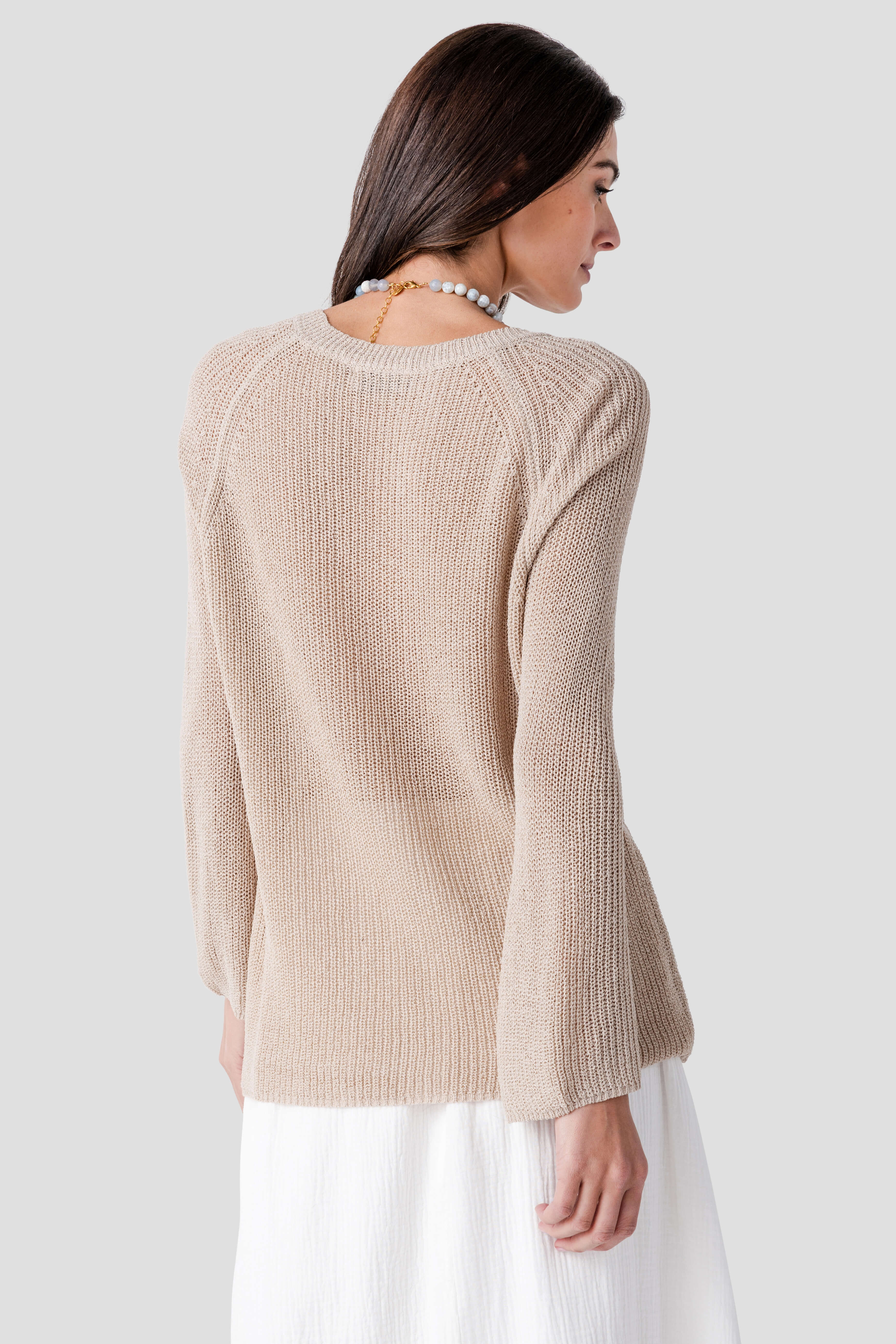 Dress Forum Lightweight V-Neck Sweater