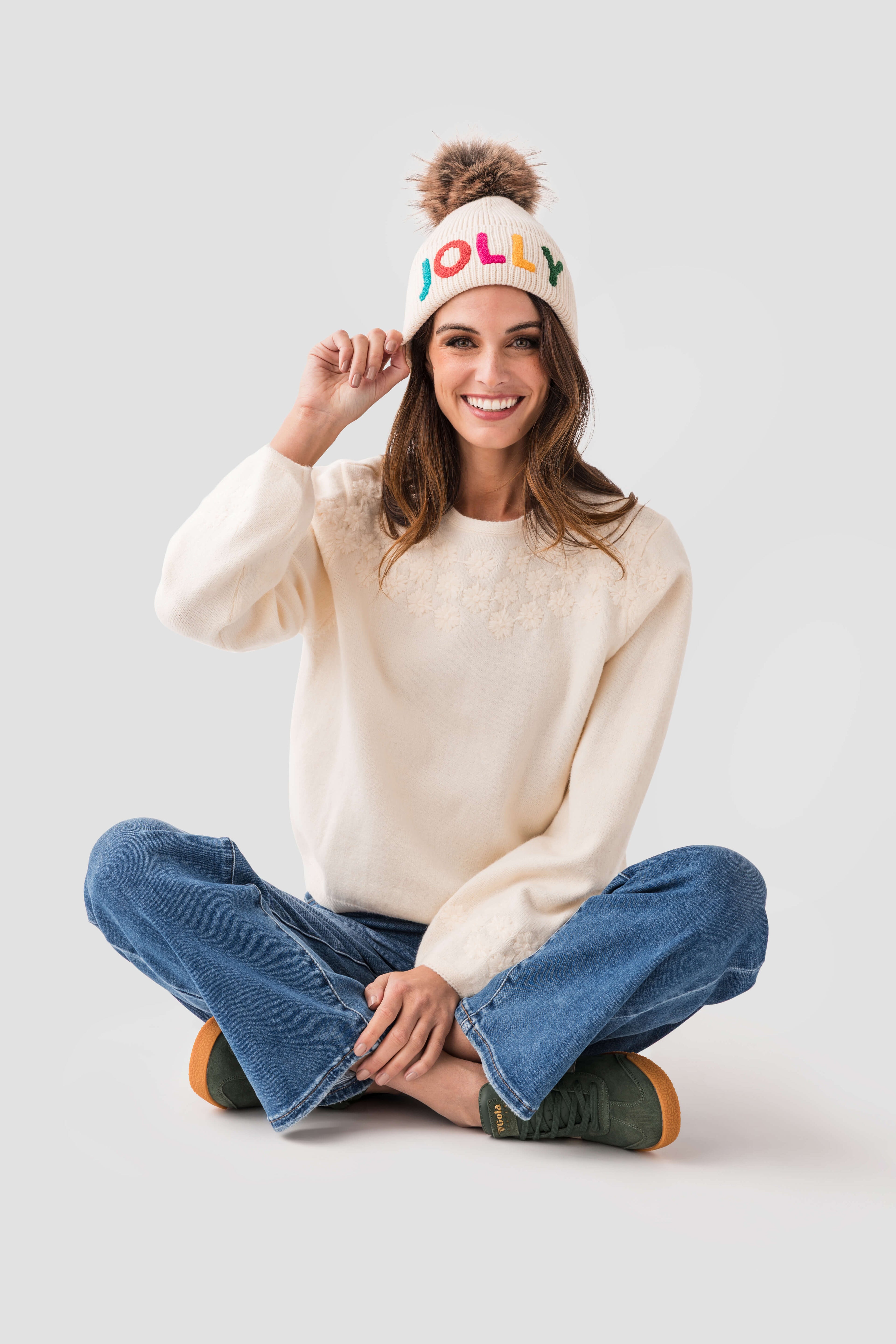 Pinch Flower Embroidered Sweater