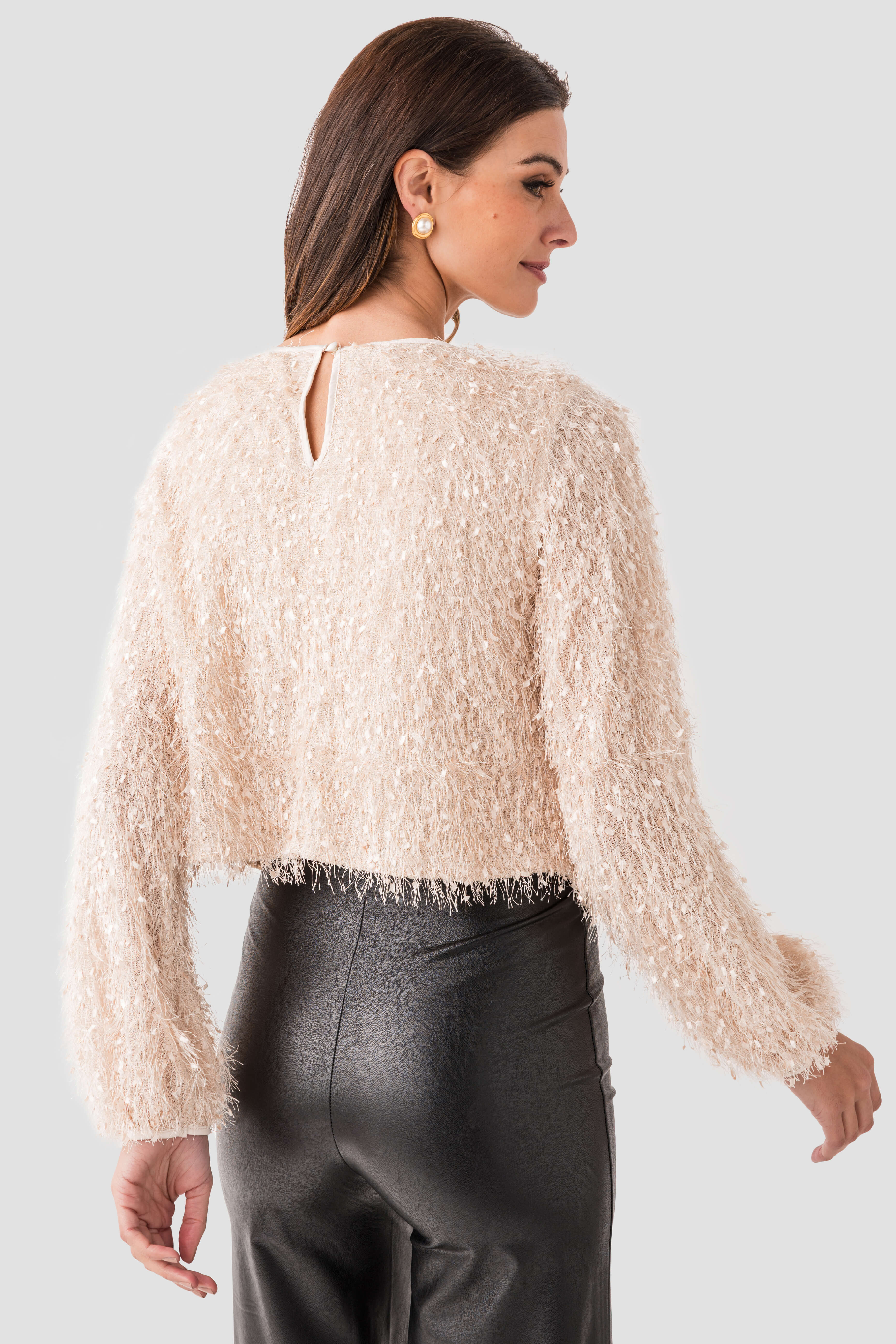 En Creme Fringe Top
