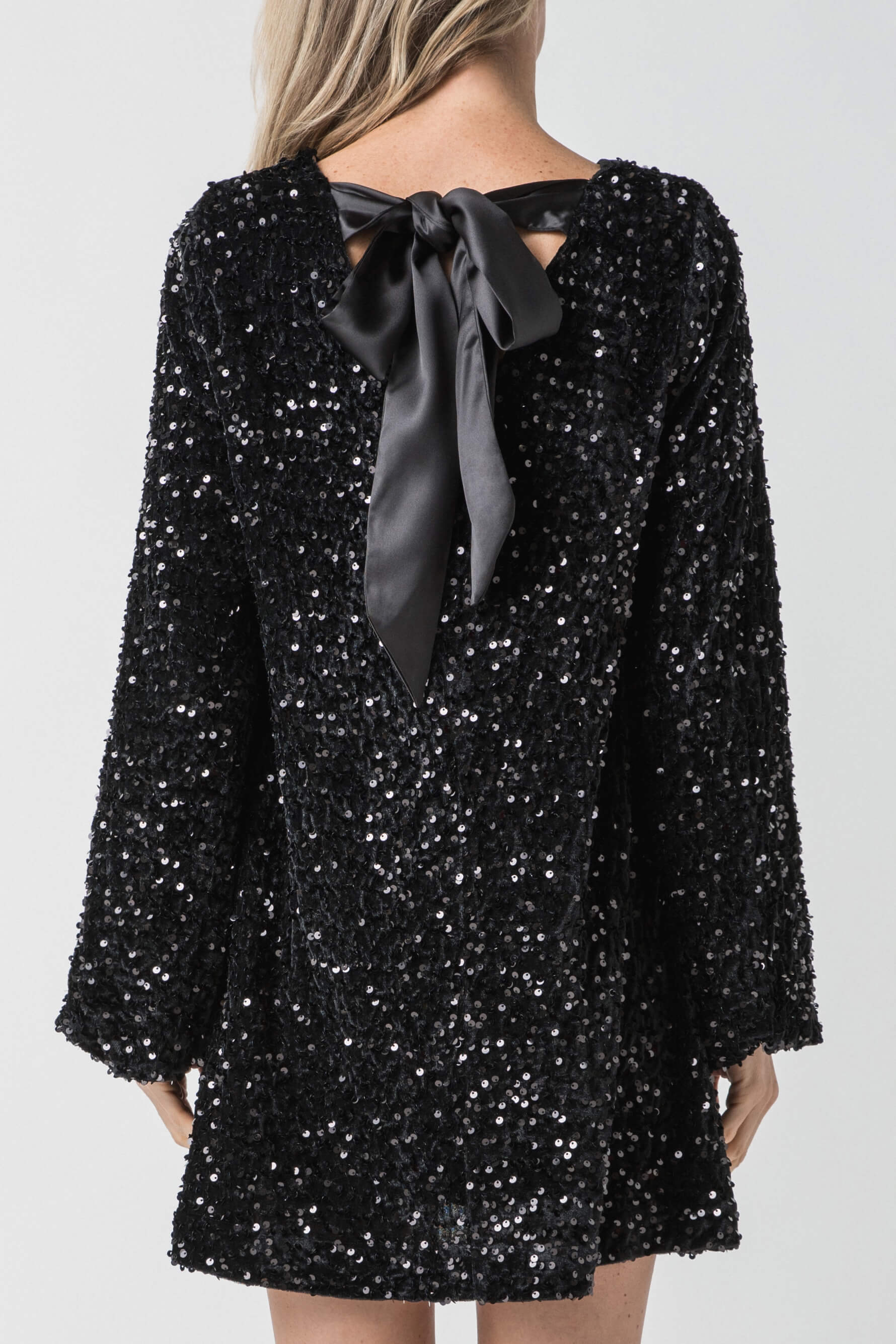 Pinch Sequin Bow Dress