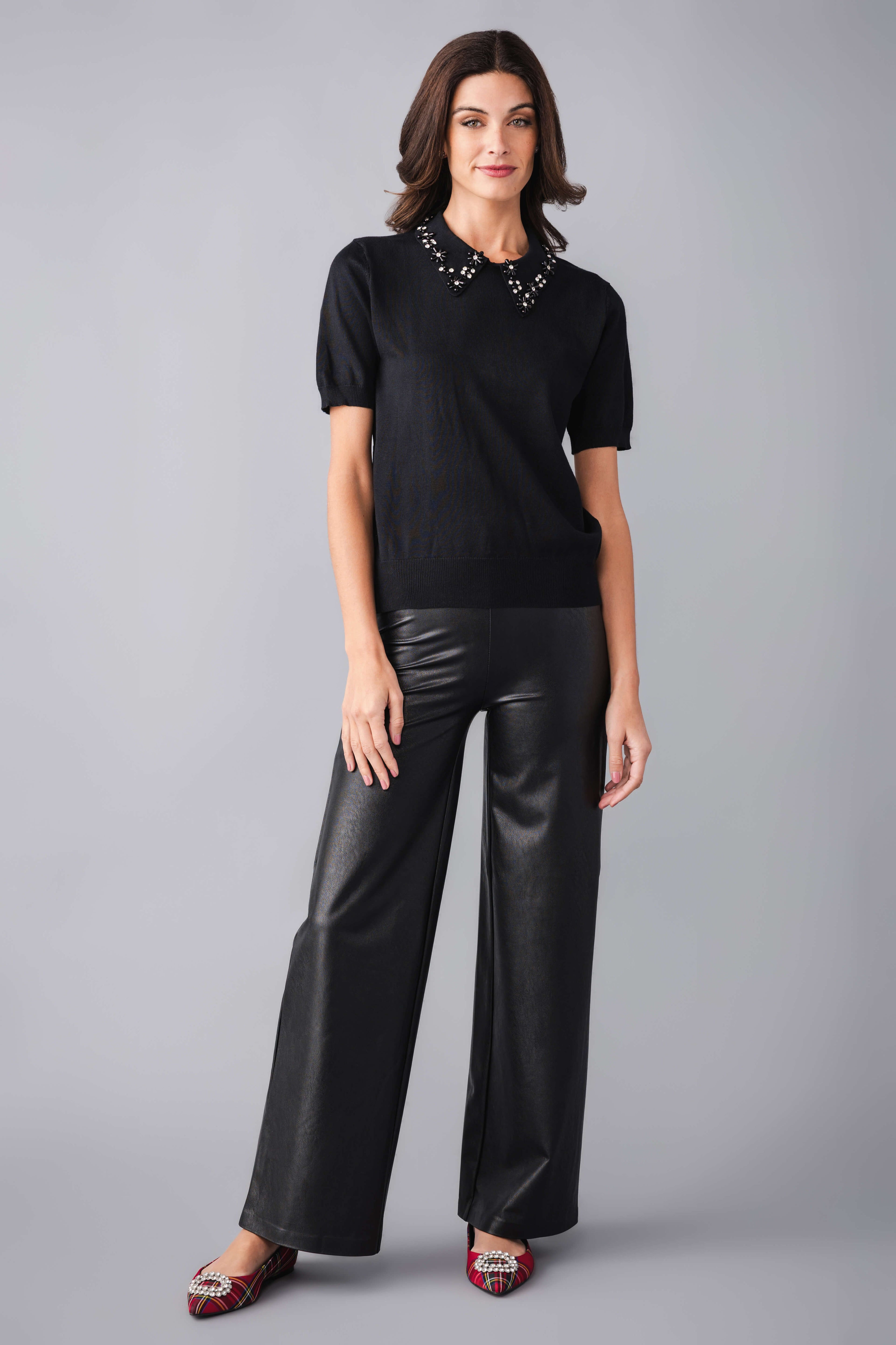 Pinch Embellished Collar Short Sleeve Sweater