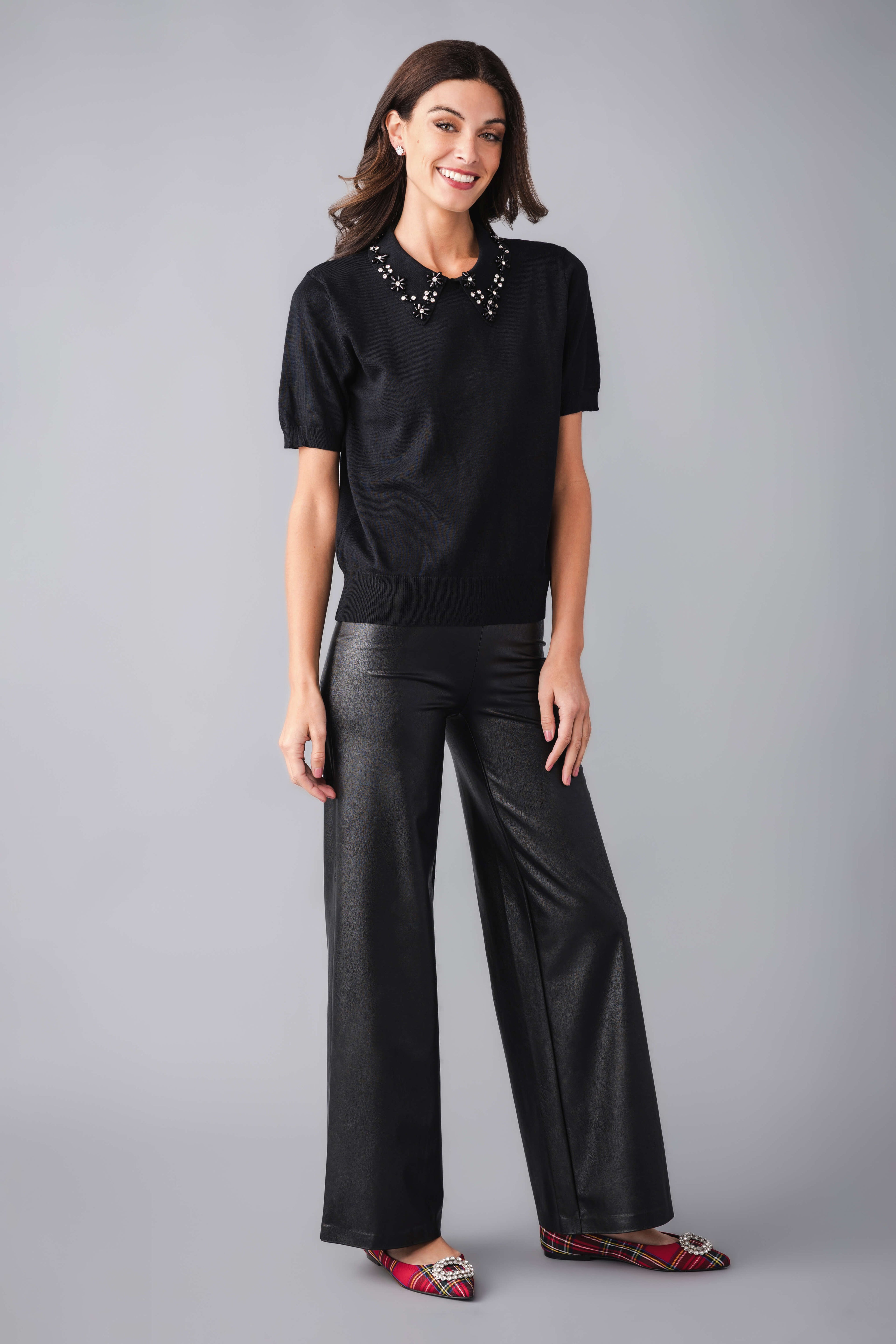 Pinch Embellished Collar Short Sleeve Sweater