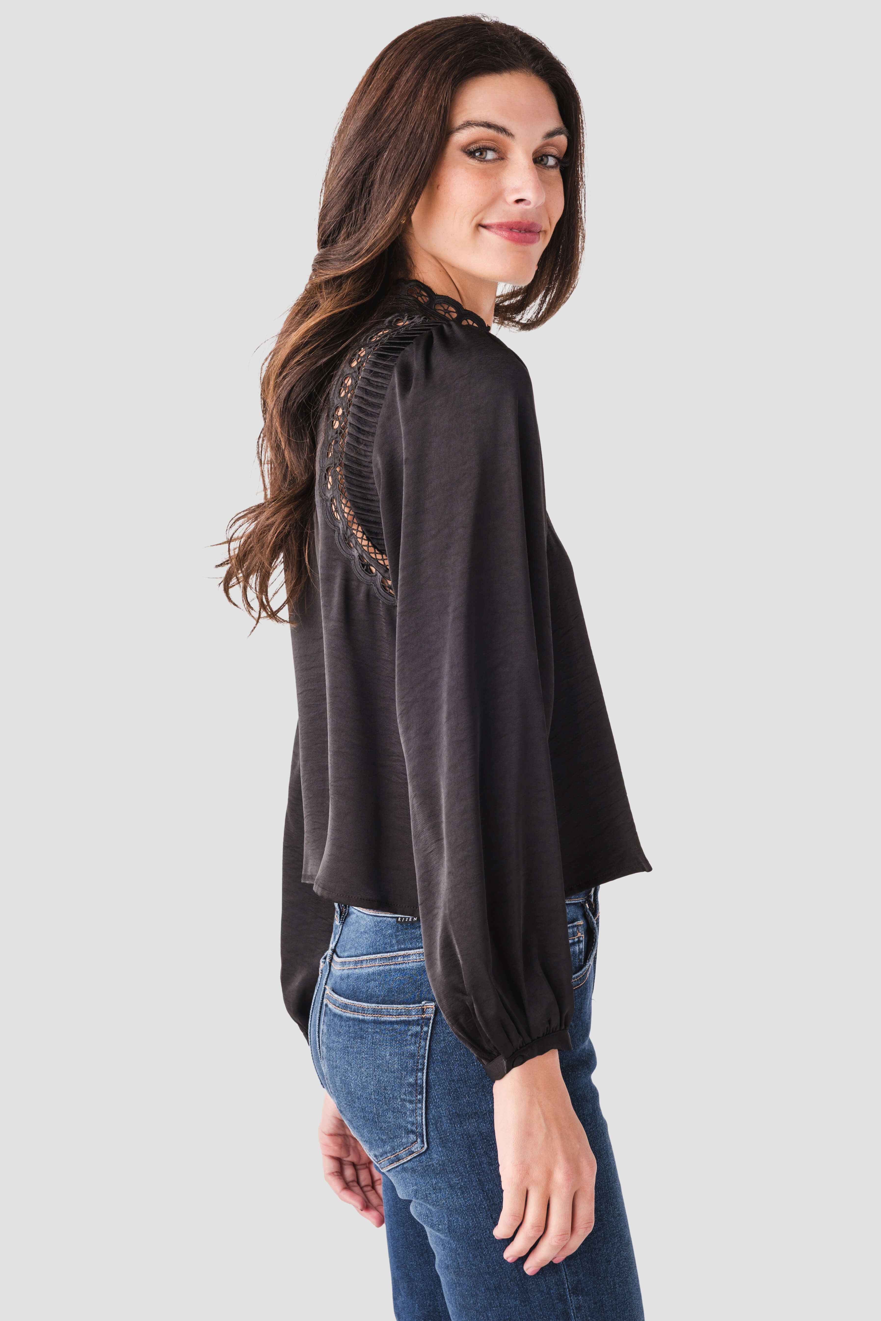Z Supply Silvana Embroidered Top