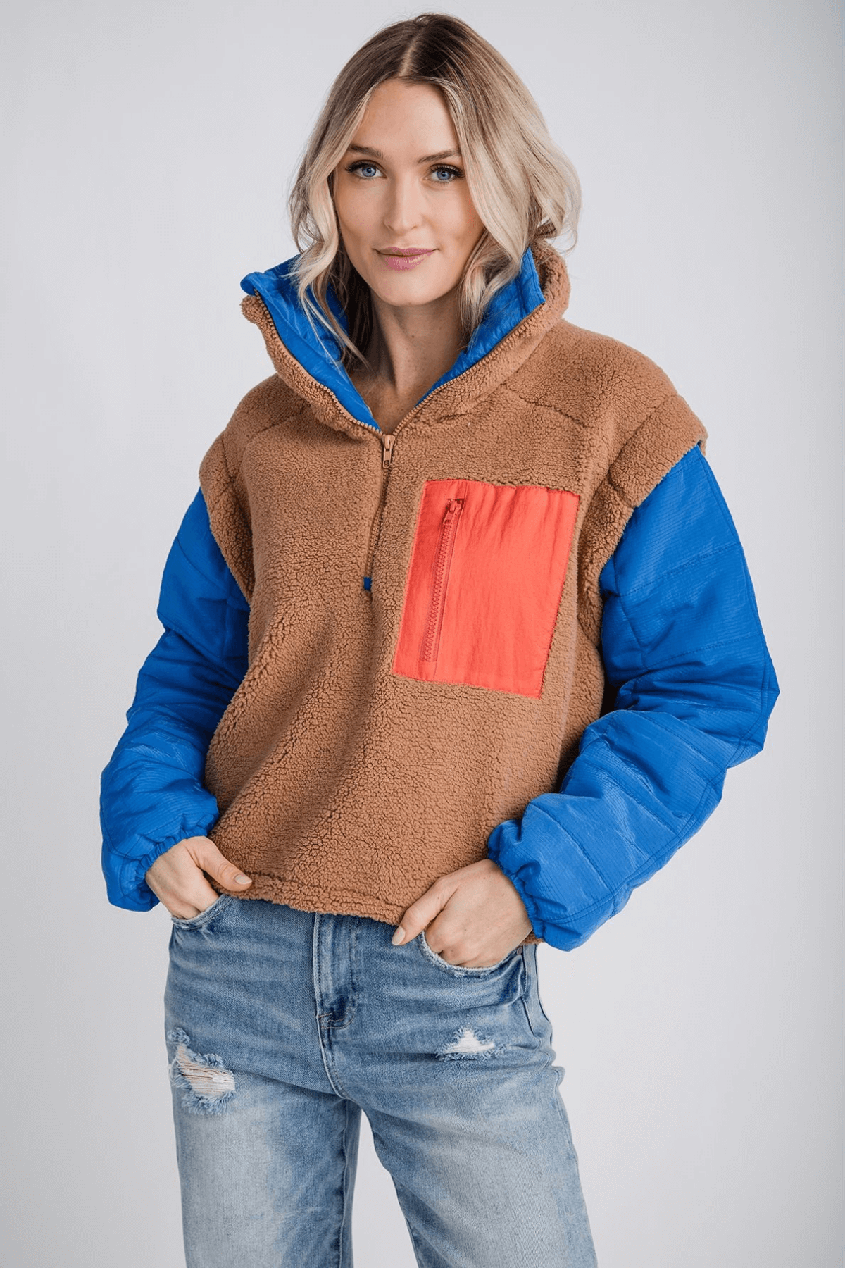 Veveret Soft Fleece Quilted Puffer Sleeve Pullover – Social Threads