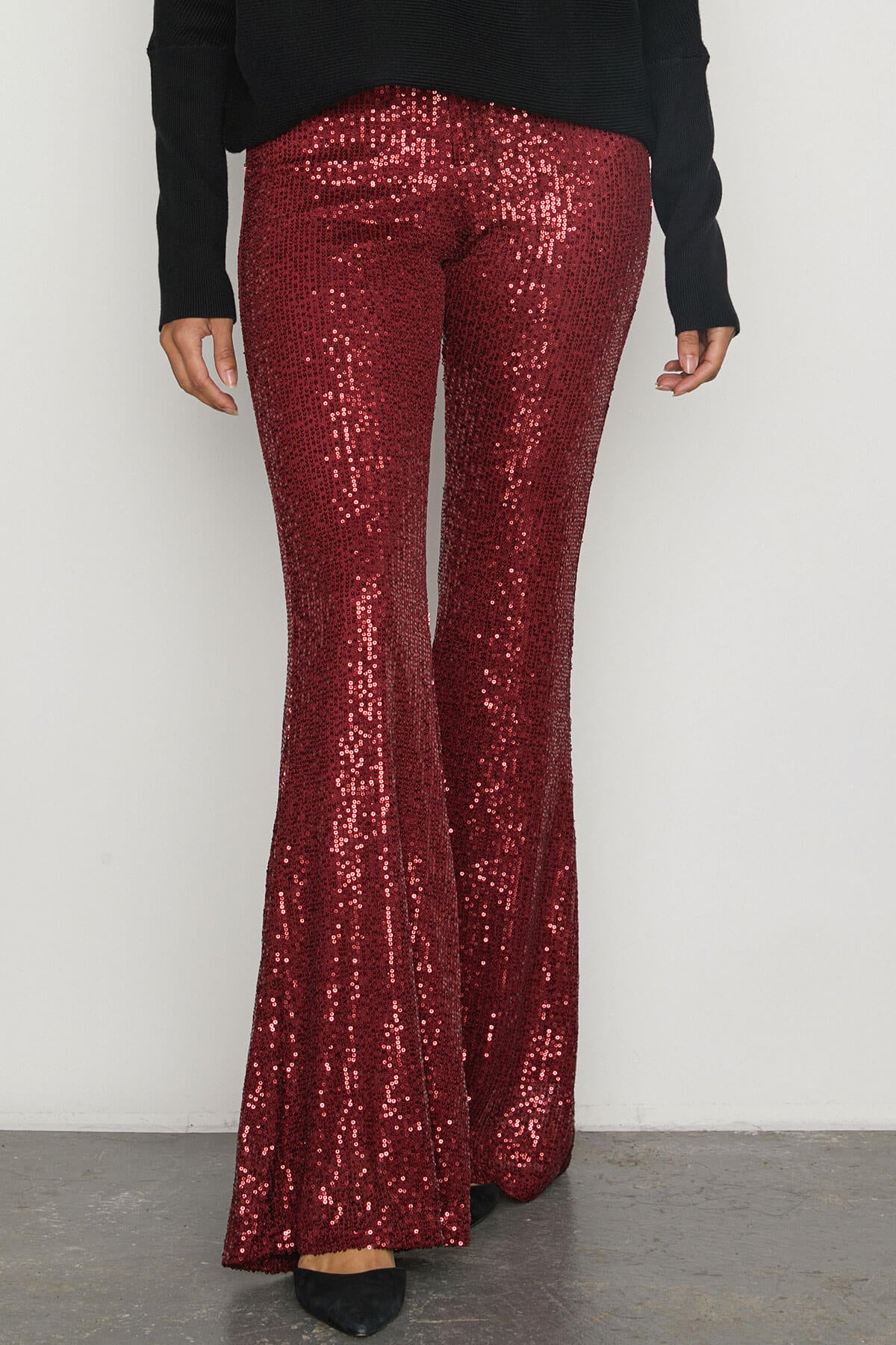 Buy RSVP by Nykaa Fashion Black Sequin High Waist Fit And Flared Pants  online